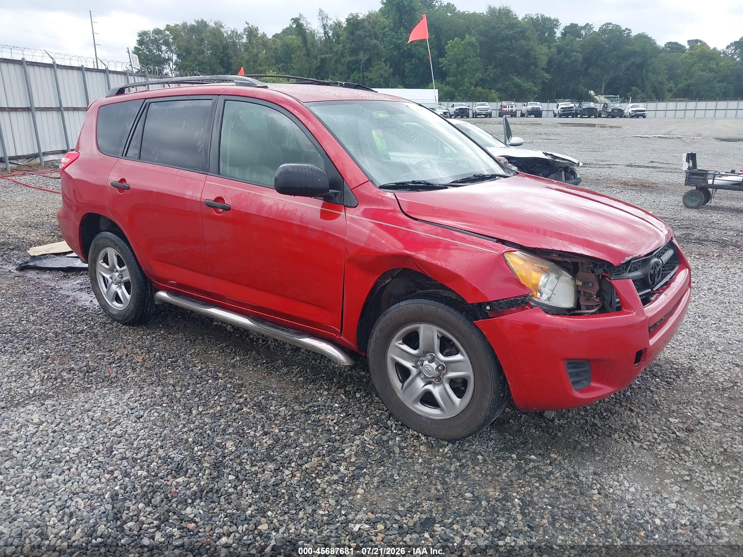 2010 Toyota Rav4   Red vin: JTMZF4DV6AD018869