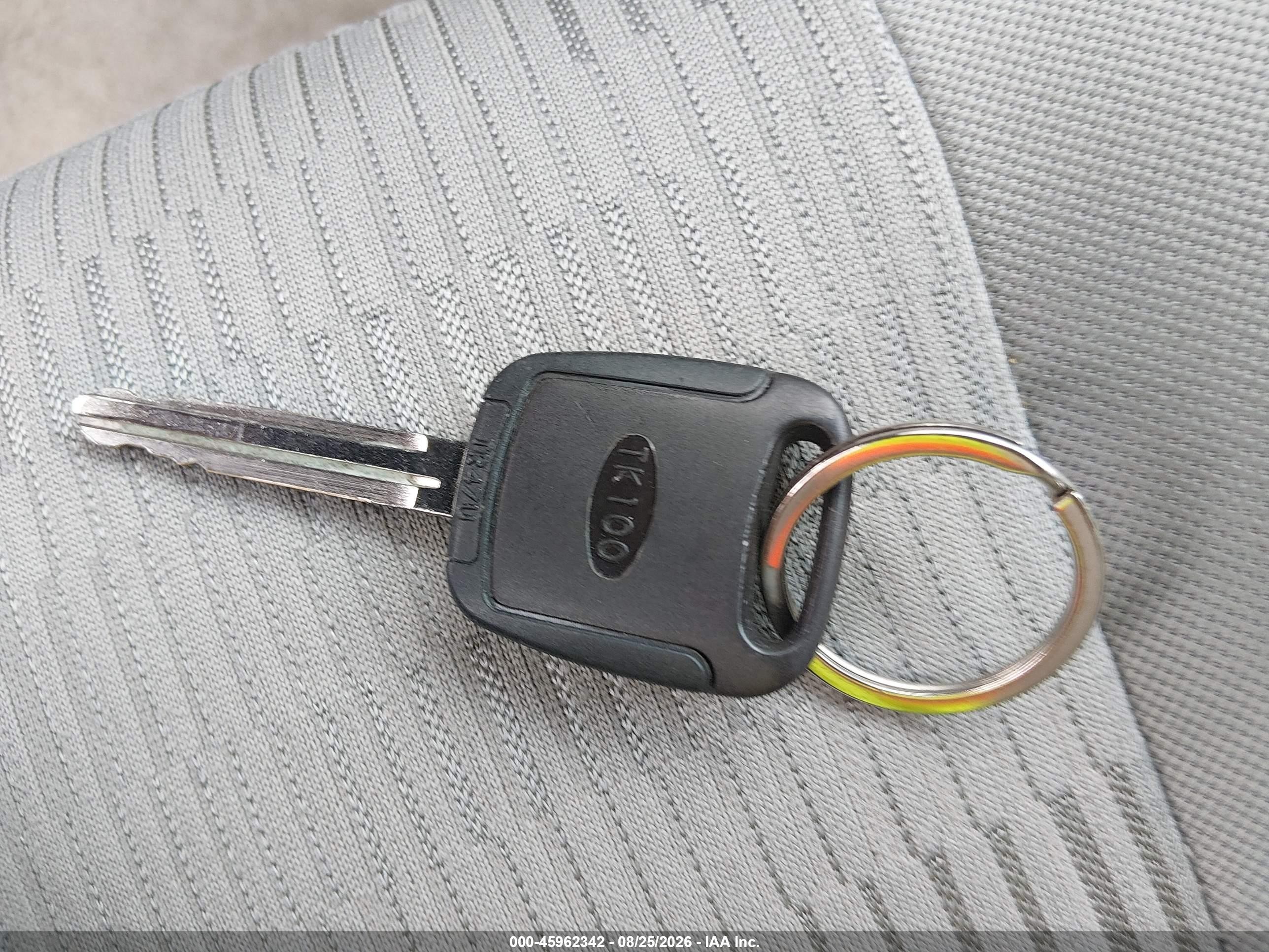 2010 Toyota Rav4   Silver vin: JTMZF4DV6AD020265
