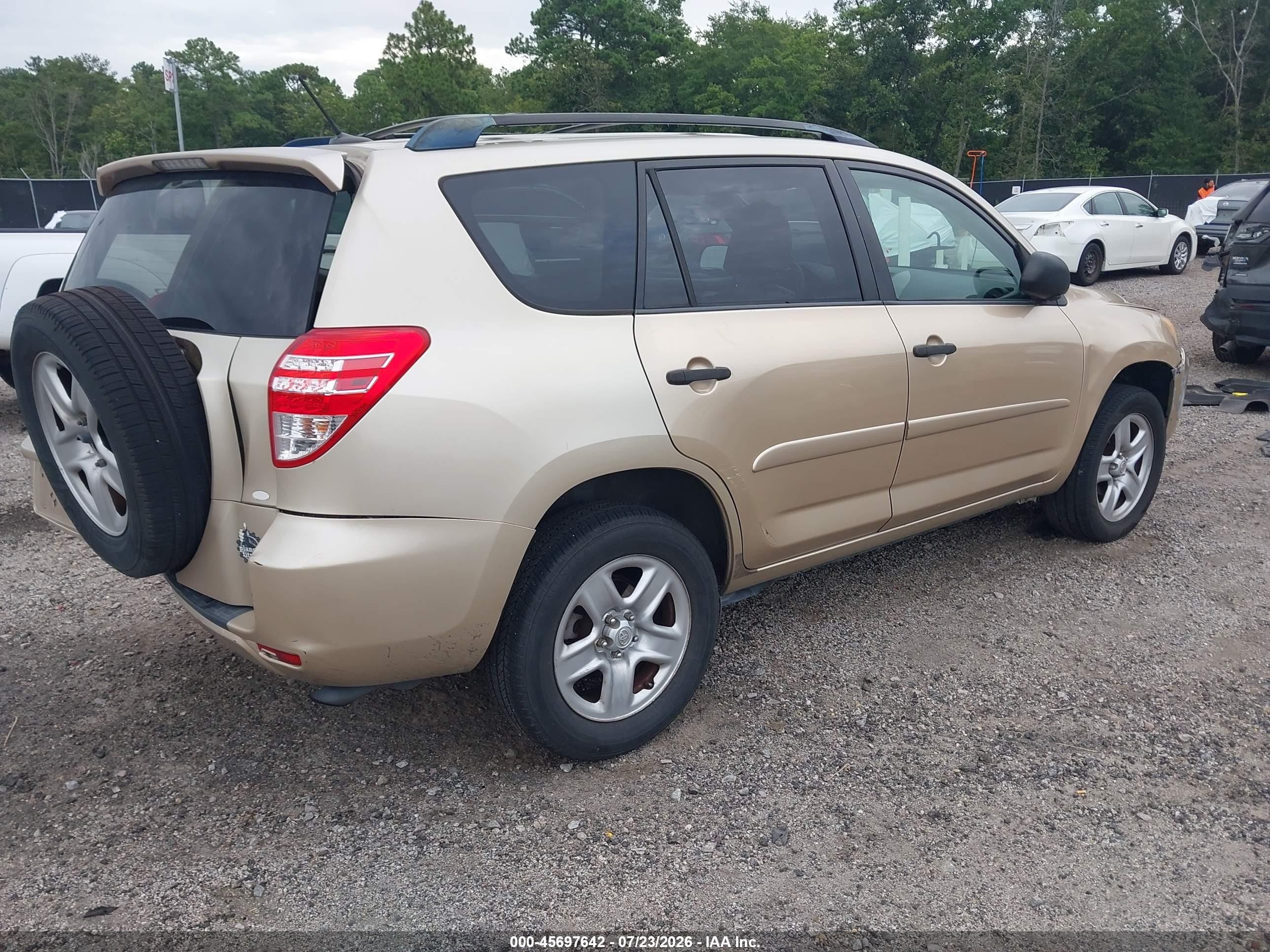 2010 Toyota Rav4   Tan vin: JTMZF4DV6AD022839