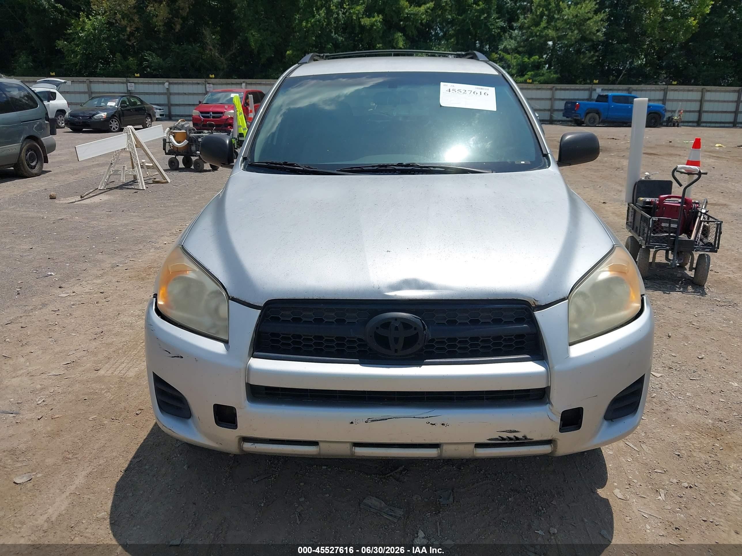 2010 Toyota Rav4   Silver vin: JTMZF4DV6AD024851
