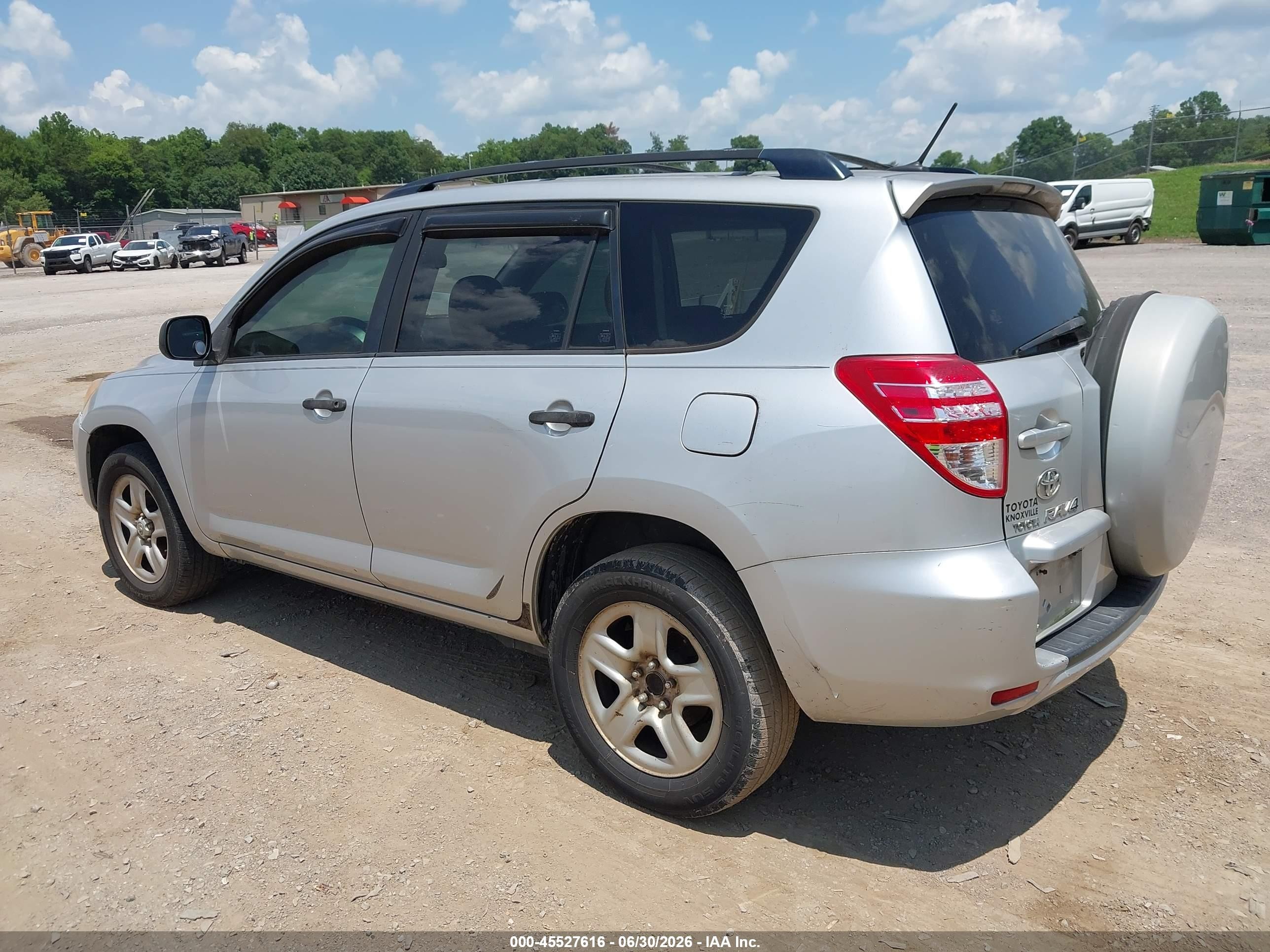 2010 Toyota Rav4   Silver vin: JTMZF4DV6AD024851