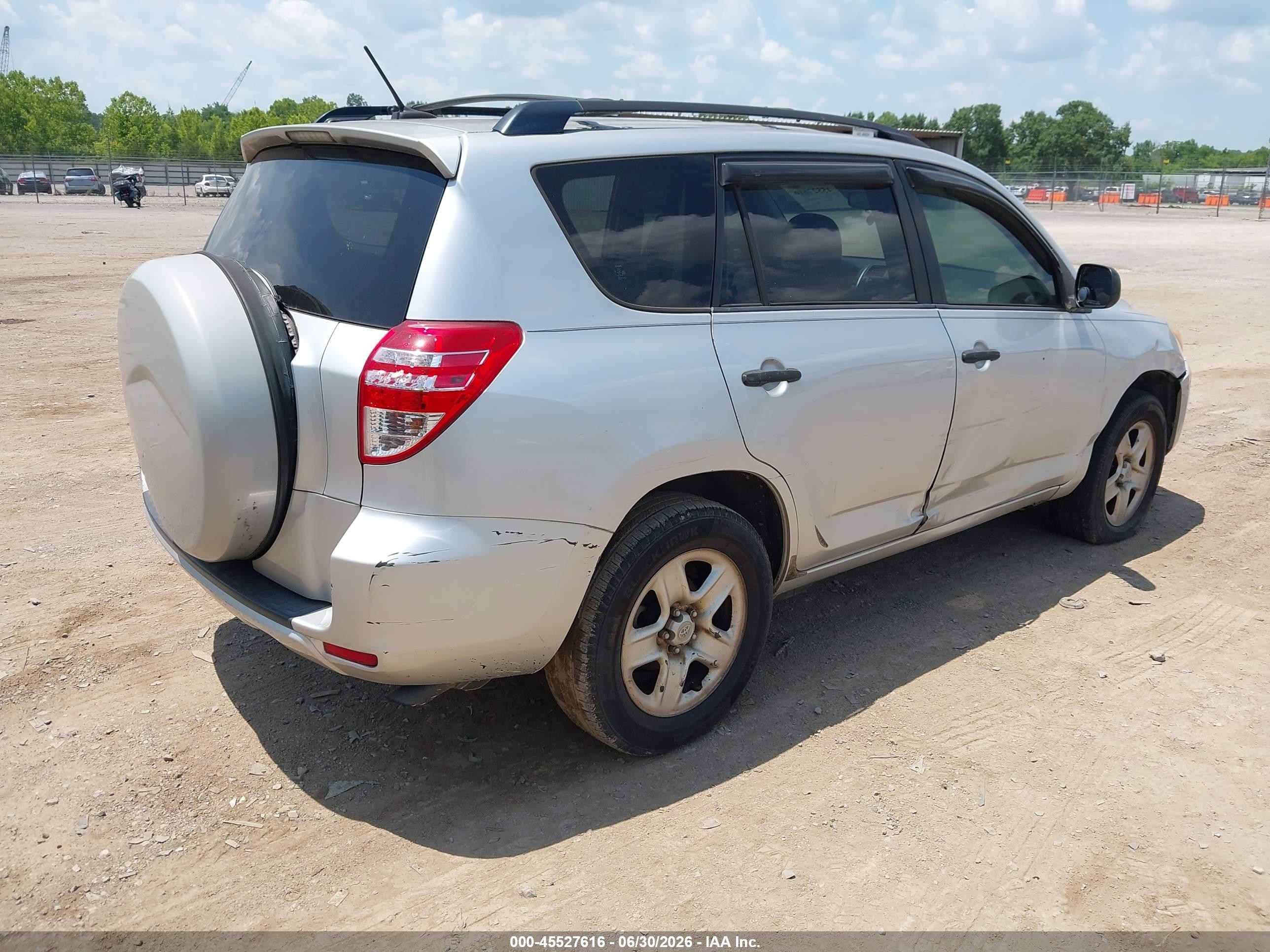 2010 Toyota Rav4   Silver vin: JTMZF4DV6AD024851