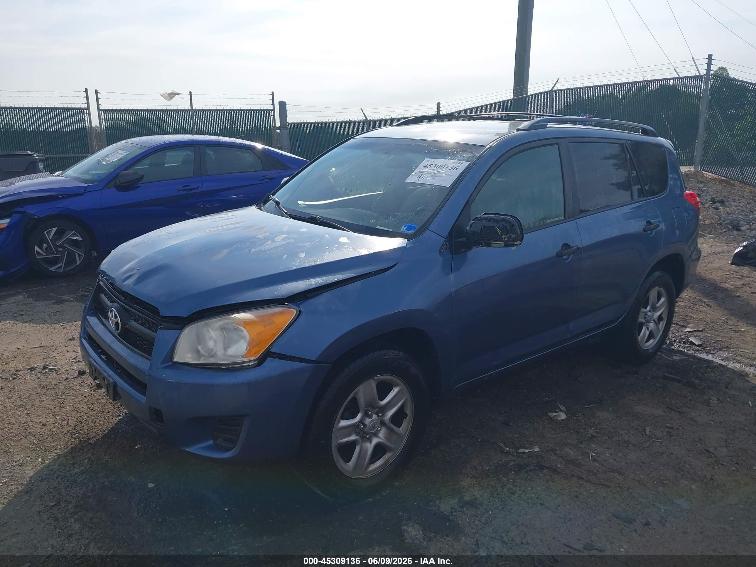 2012 Toyota Rav4 Синий vin: JTMZF4DV6CD034234
