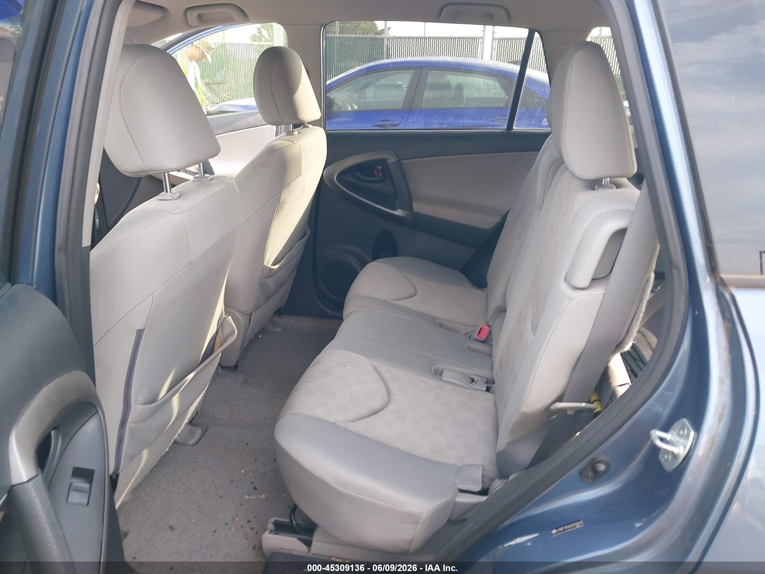 2012 Toyota Rav4 Синий vin: JTMZF4DV6CD034234