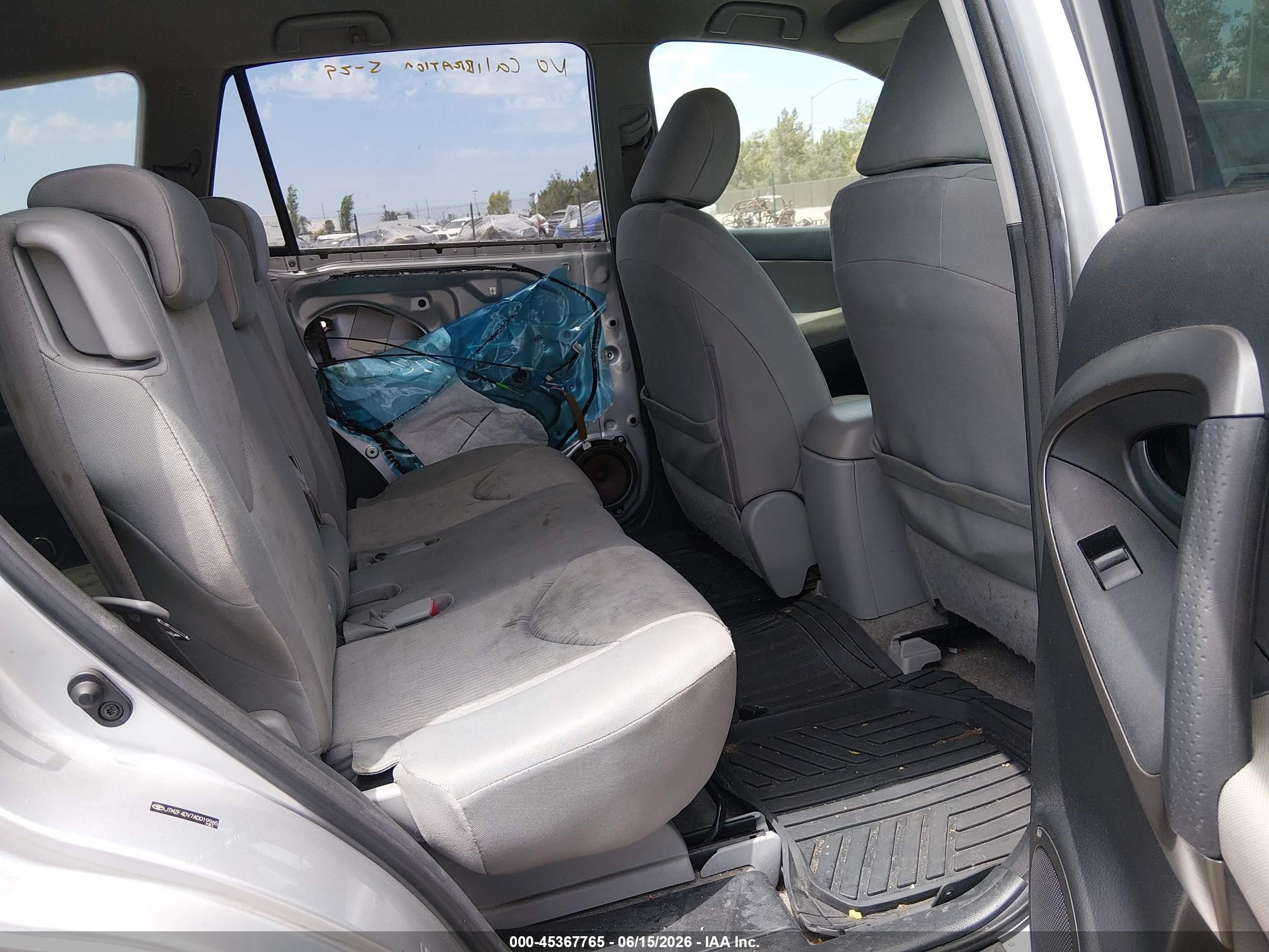 2010 Toyota Rav4 Silver vin: JTMZF4DV7AD019965