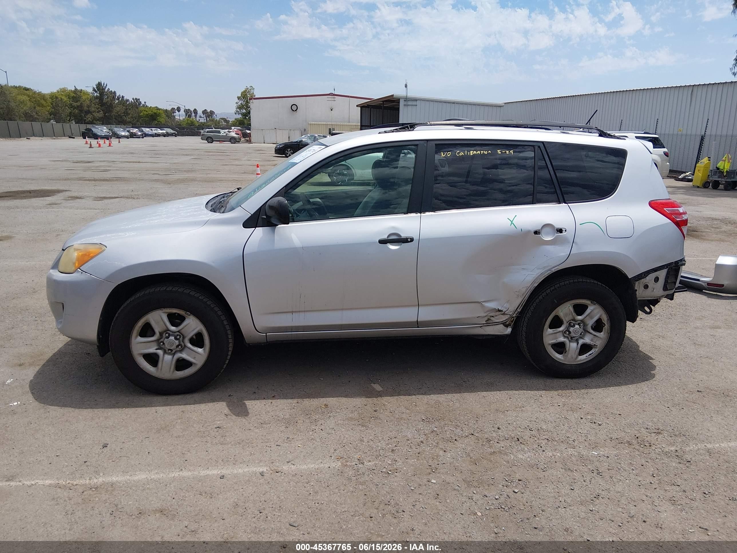 2010 Toyota Rav4 Silver vin: JTMZF4DV7AD019965