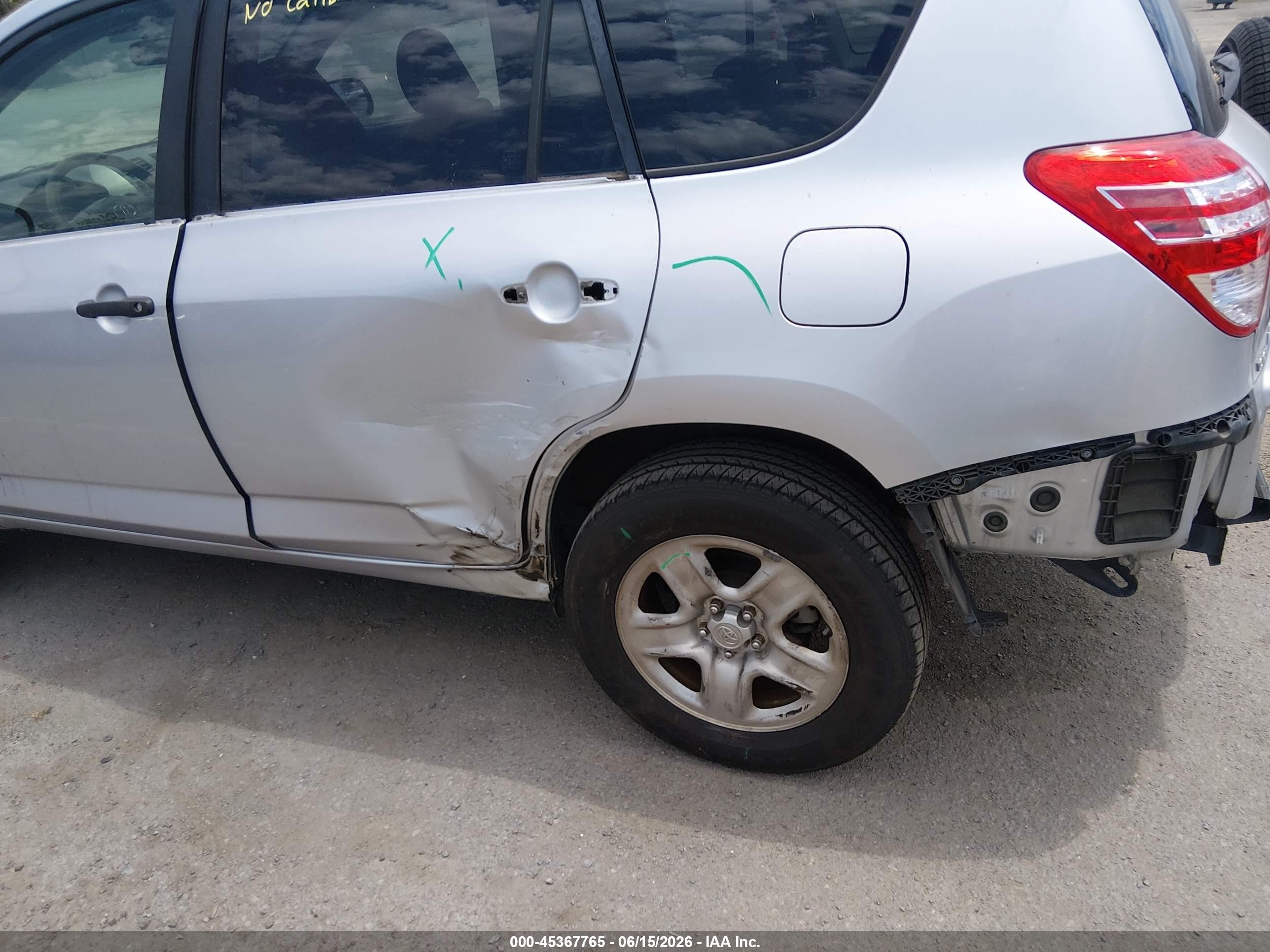 2010 Toyota Rav4 Silver vin: JTMZF4DV7AD019965