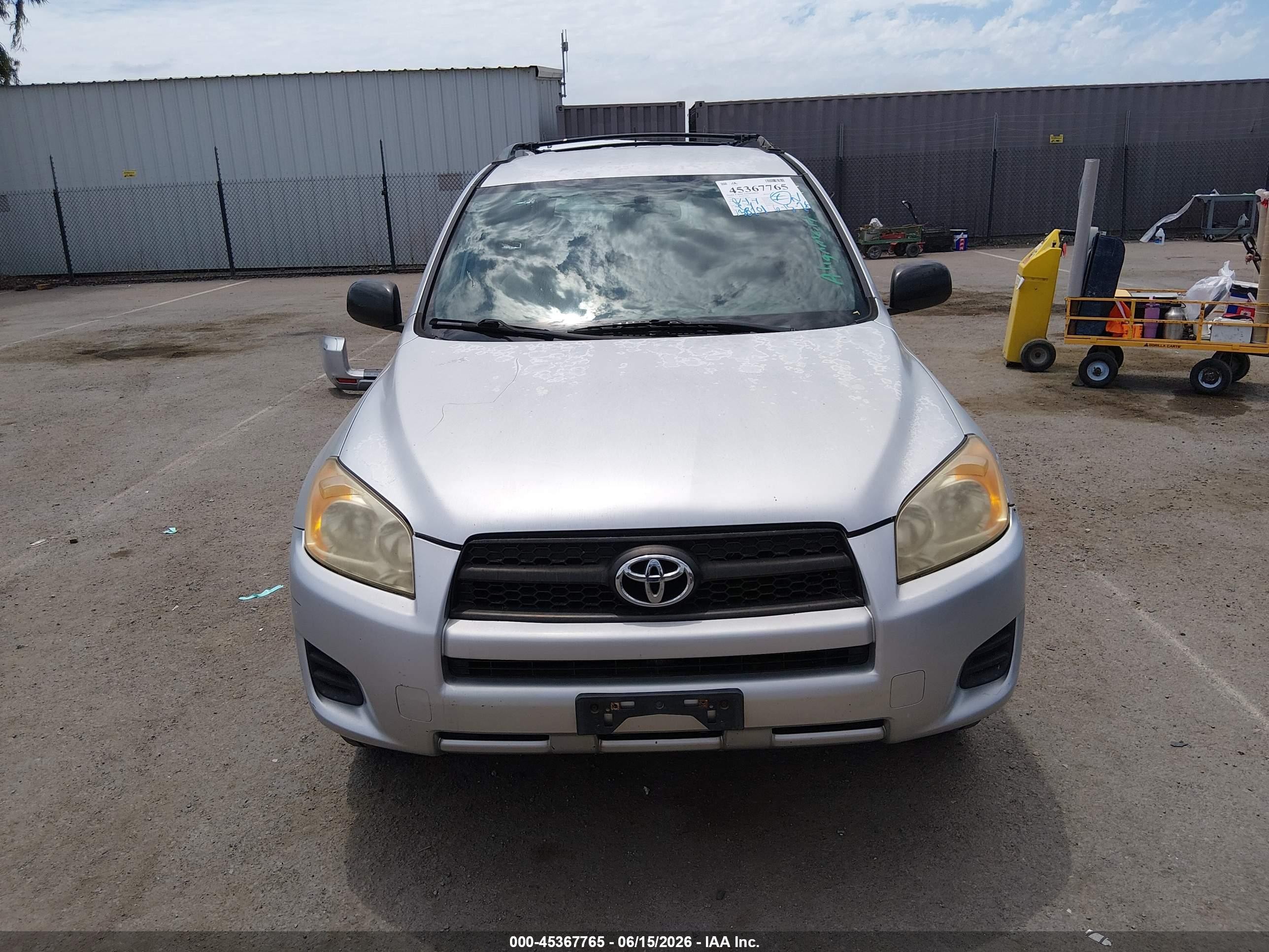 2010 Toyota Rav4 Silver vin: JTMZF4DV7AD019965