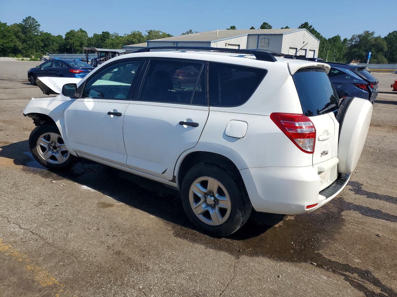 2011 Toyota Rav4 Base White vin: JTMZF4DV7BD029977