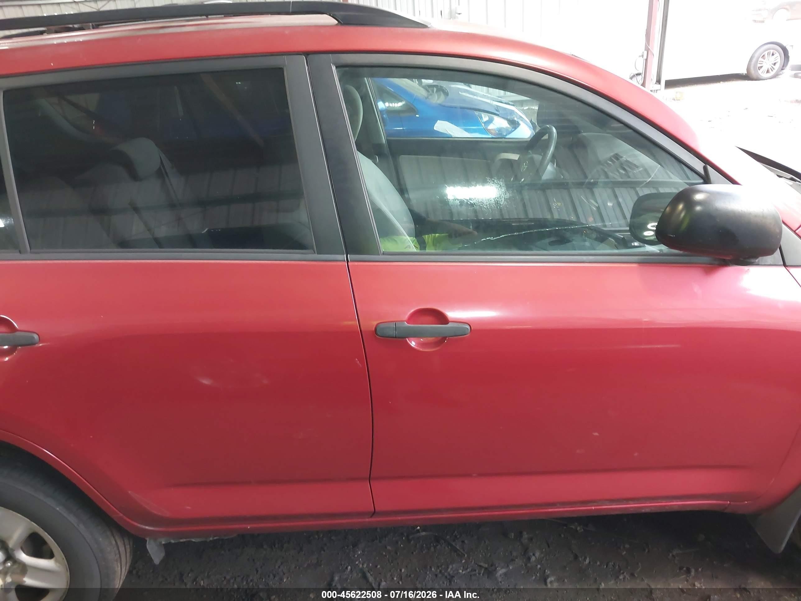 2010 Toyota Rav4   Red vin: JTMZF4DV8A5019774