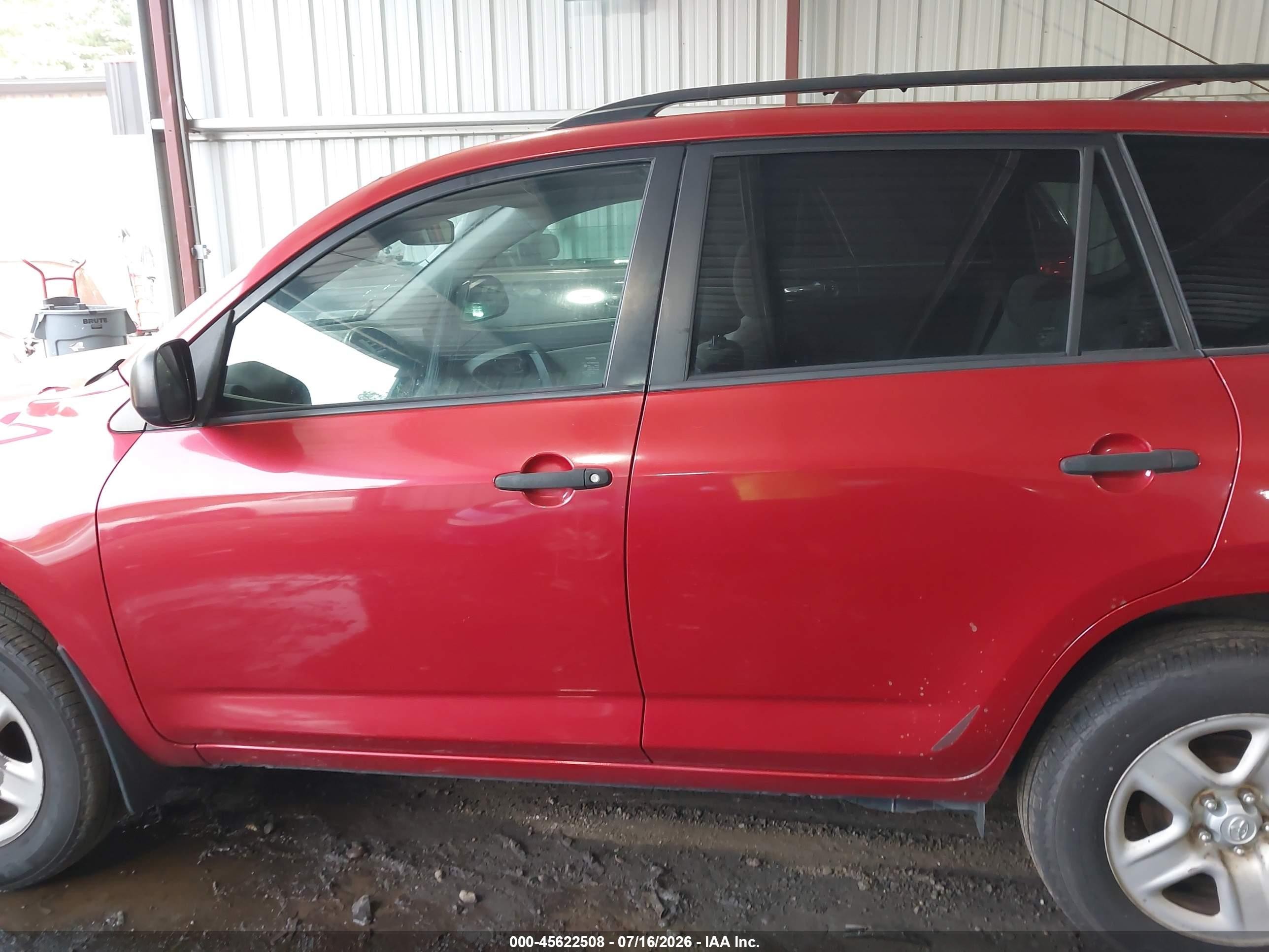 2010 Toyota Rav4   Red vin: JTMZF4DV8A5019774