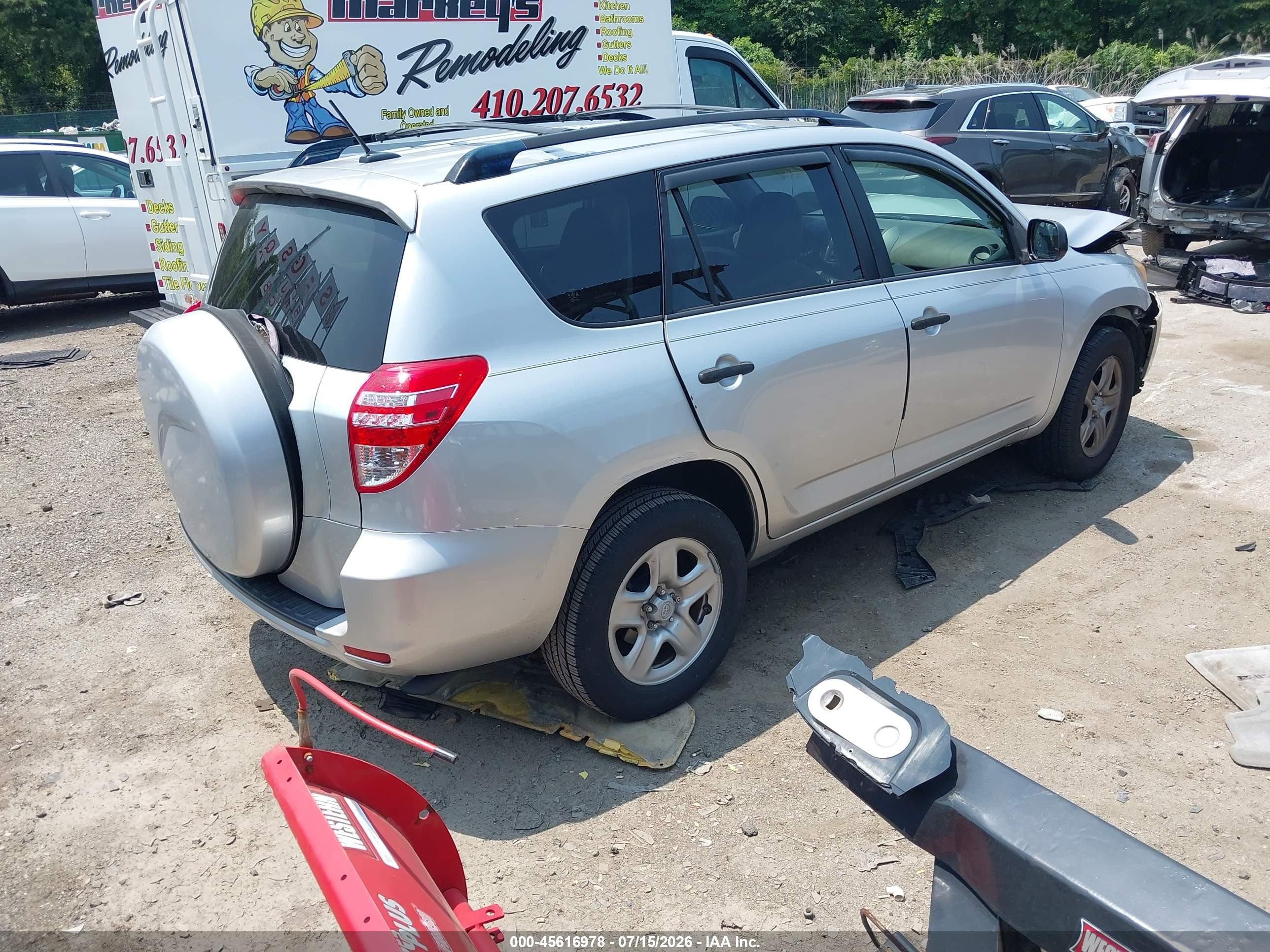 2012 Toyota Rav4   Silver vin: JTMZF4DV8C5046279