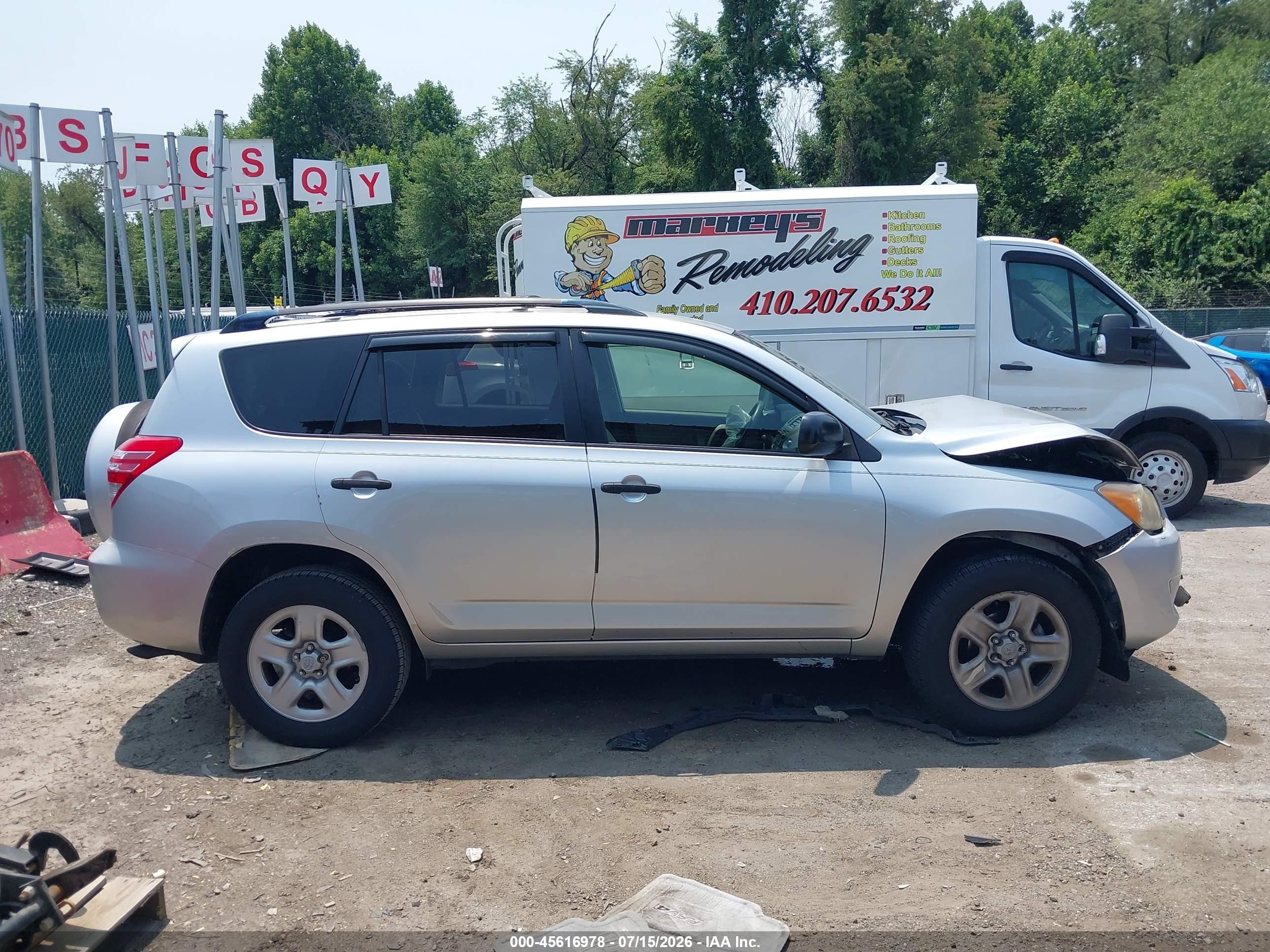 2012 Toyota Rav4   Silver vin: JTMZF4DV8C5046279