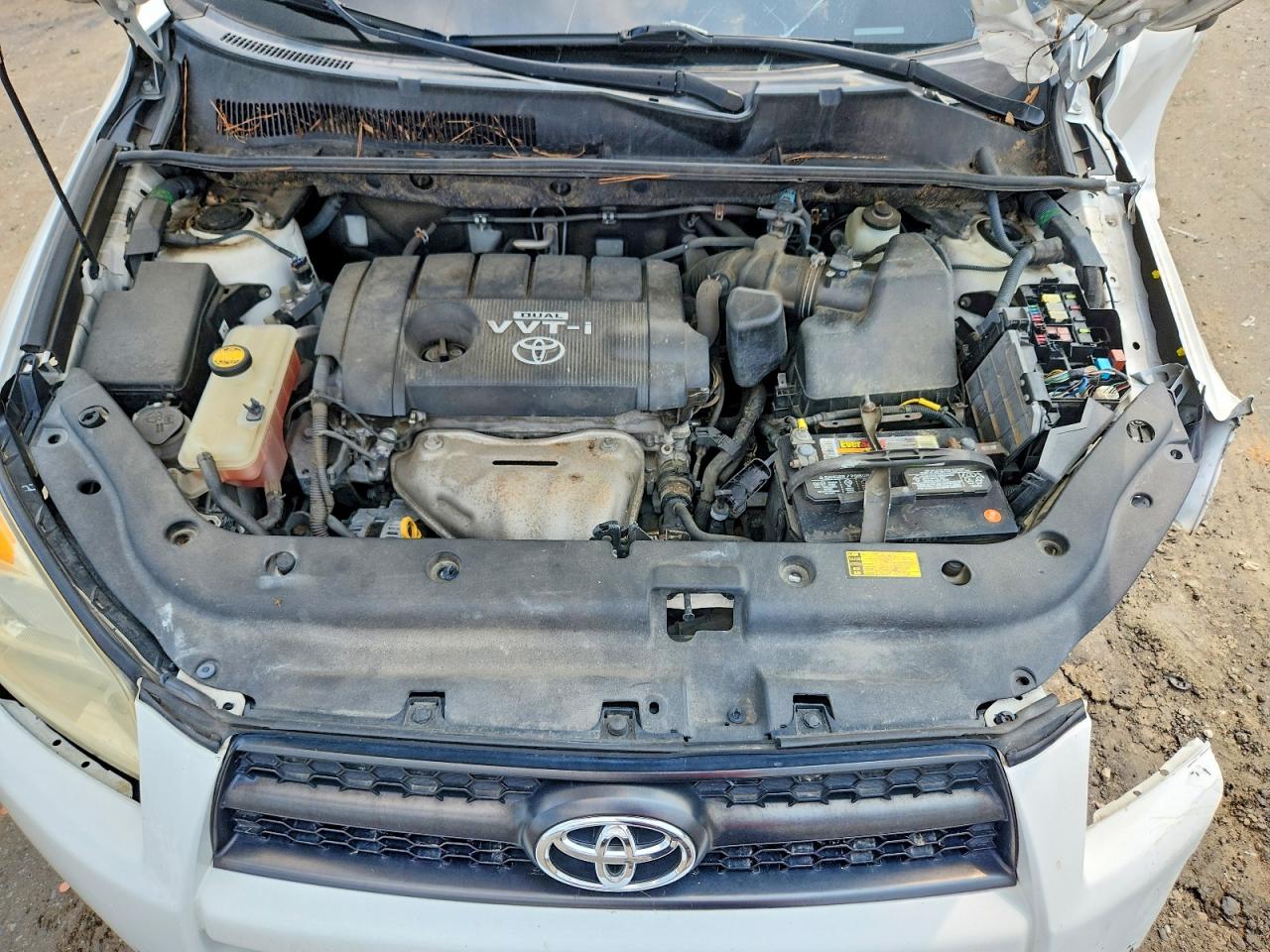 2010 Toyota Rav4 Base White vin: JTMZF4DV9A5025499