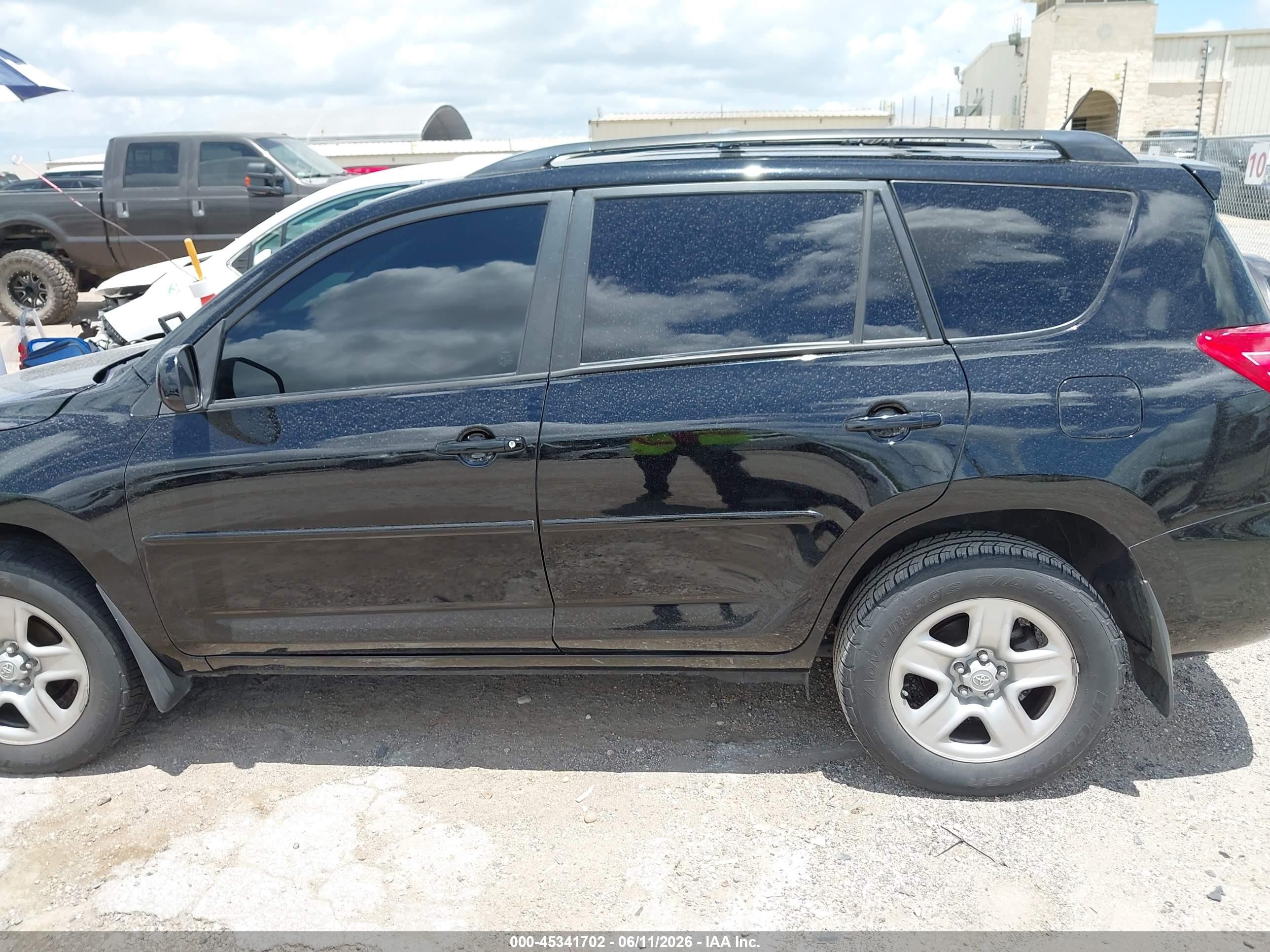 2011 Toyota Rav4   Black vin: JTMZF4DV9BD030774