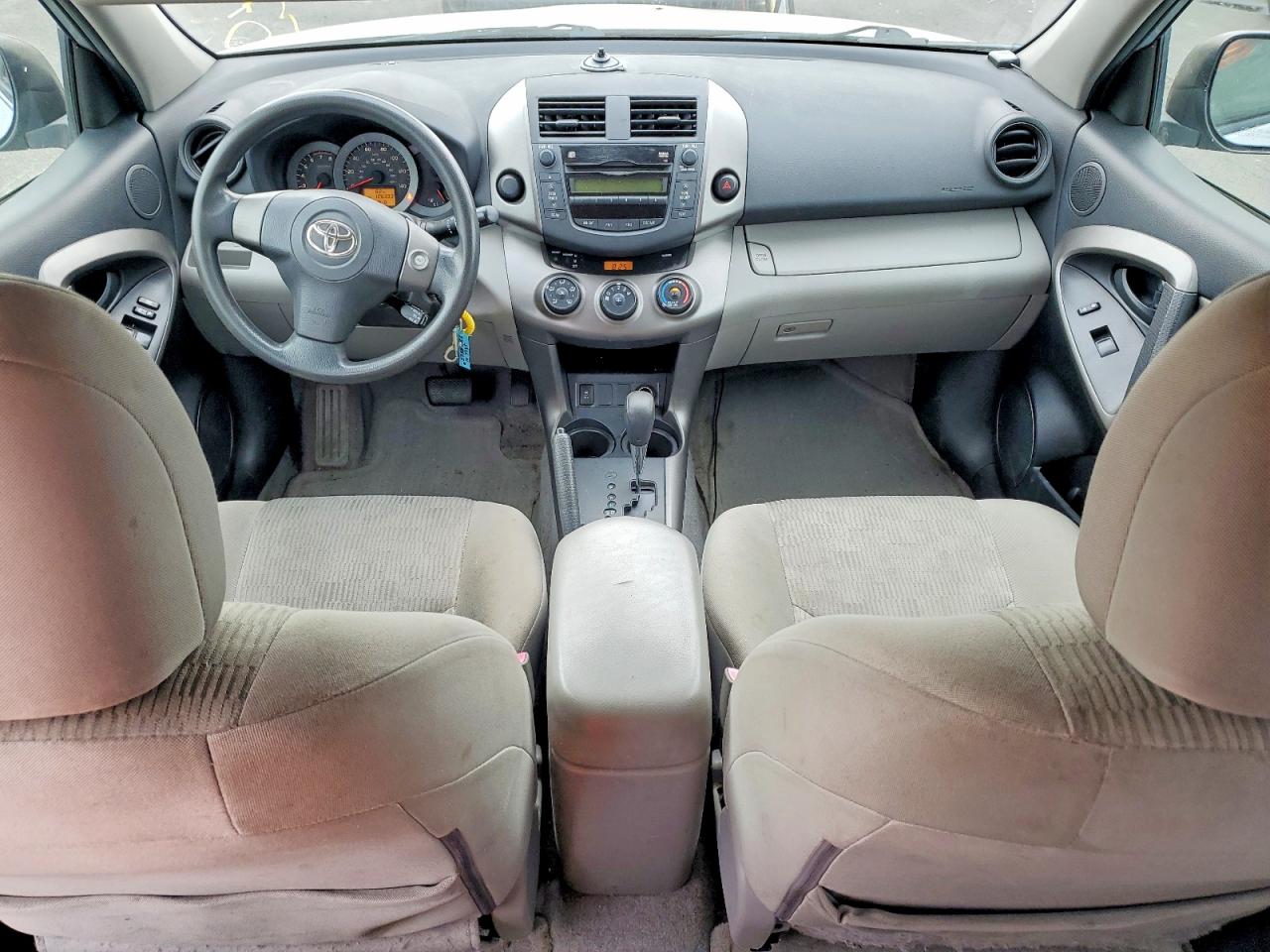 2010 Toyota Rav4 Base Silver vin: JTMZF4DVXA5016682