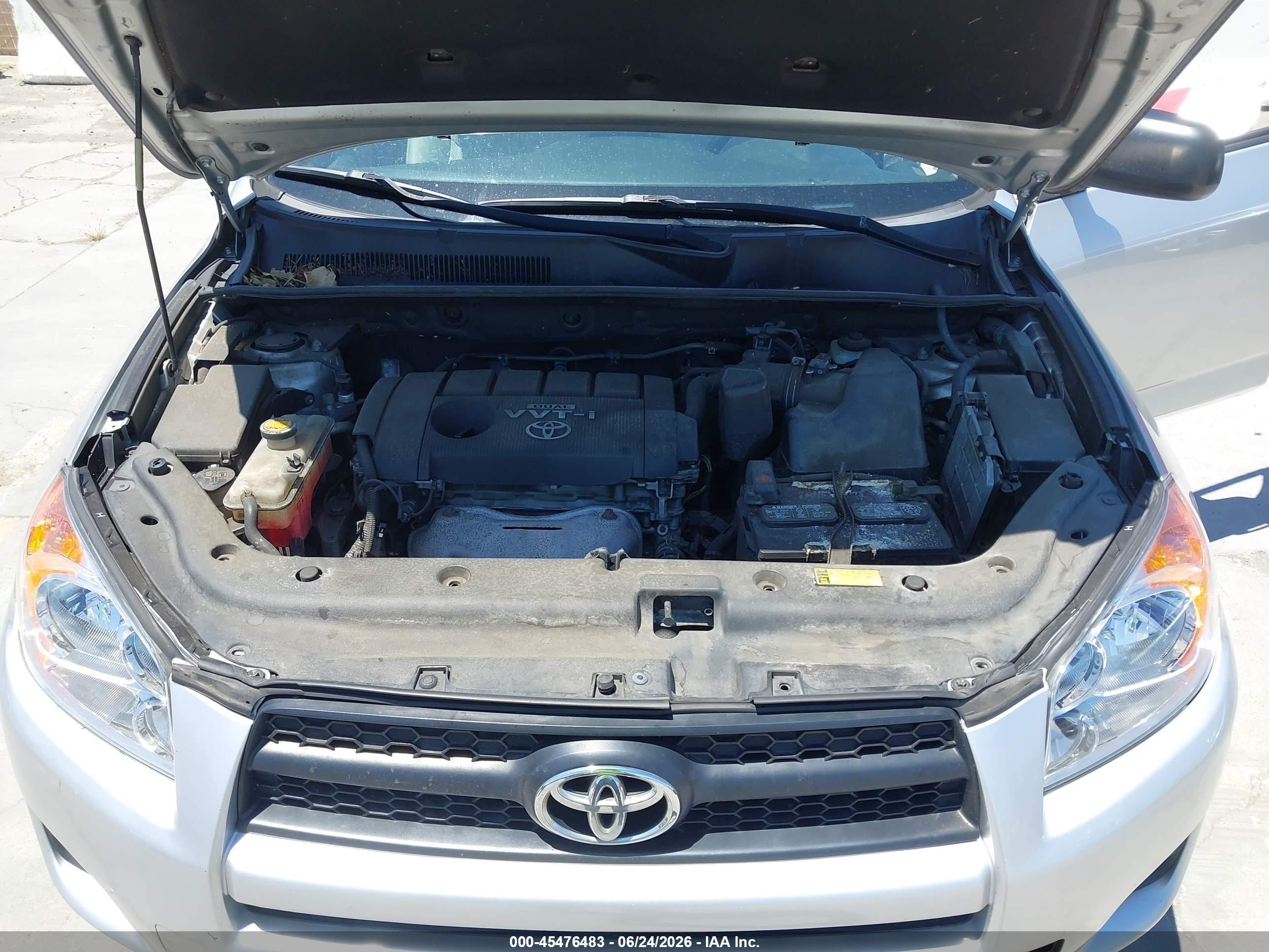 2010 Toyota Rav4   Silver vin: JTMZF4DVXAD018714