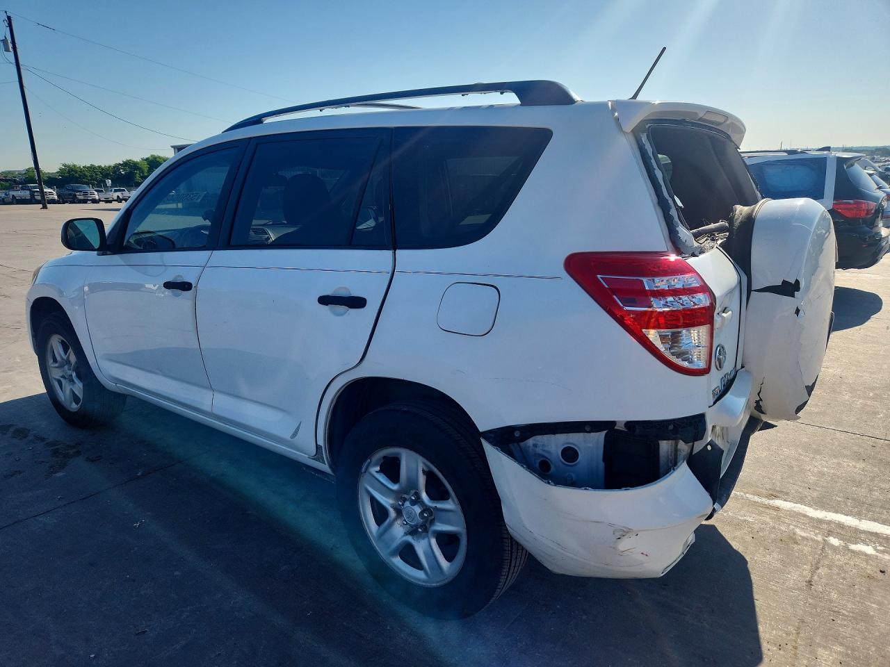 2010 Toyota Rav4 Base Белый vin: JTMZF4DVXAD025436