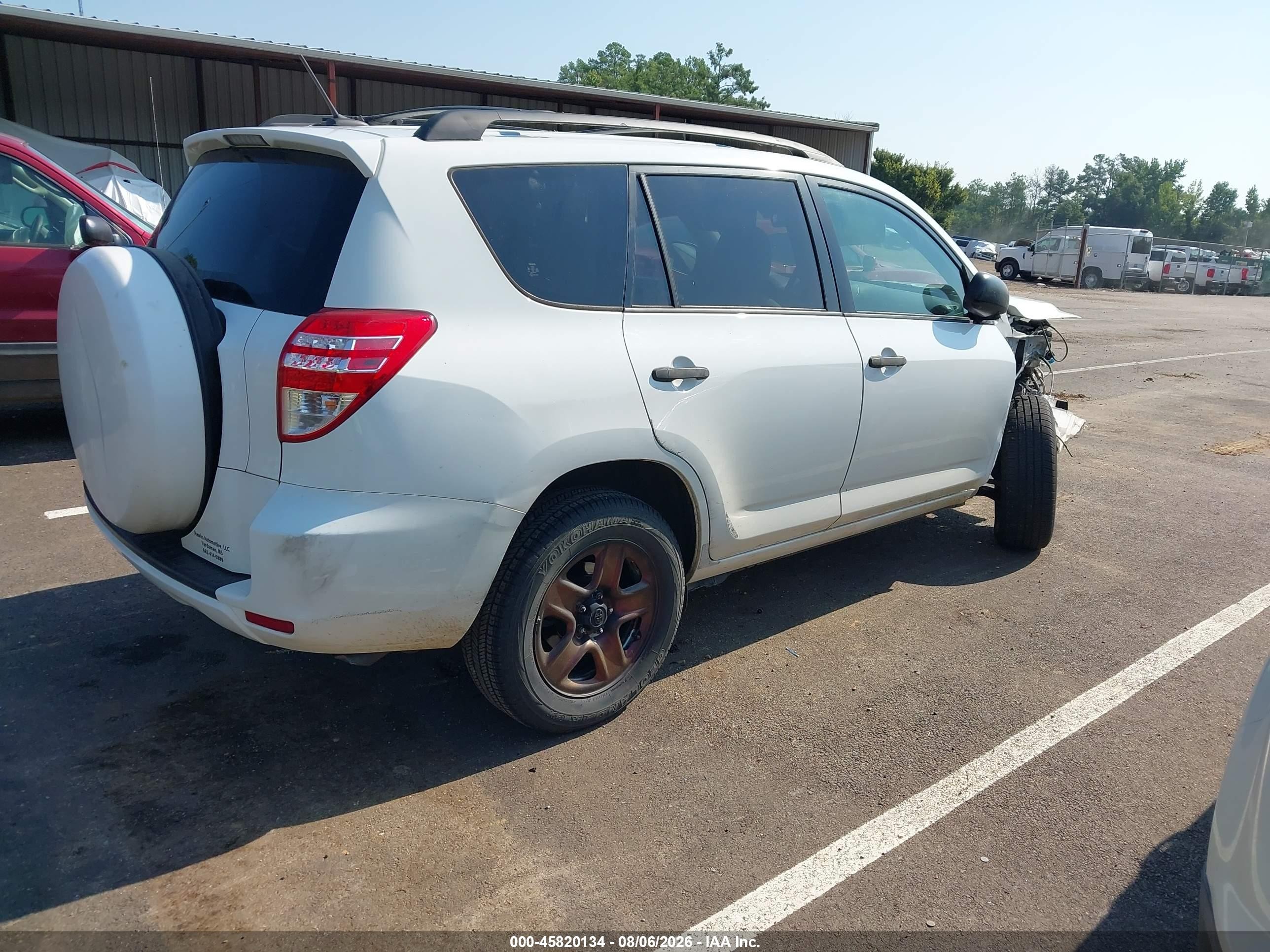 2011 Toyota Rav4   Белый vin: JTMZF4DVXB5035511