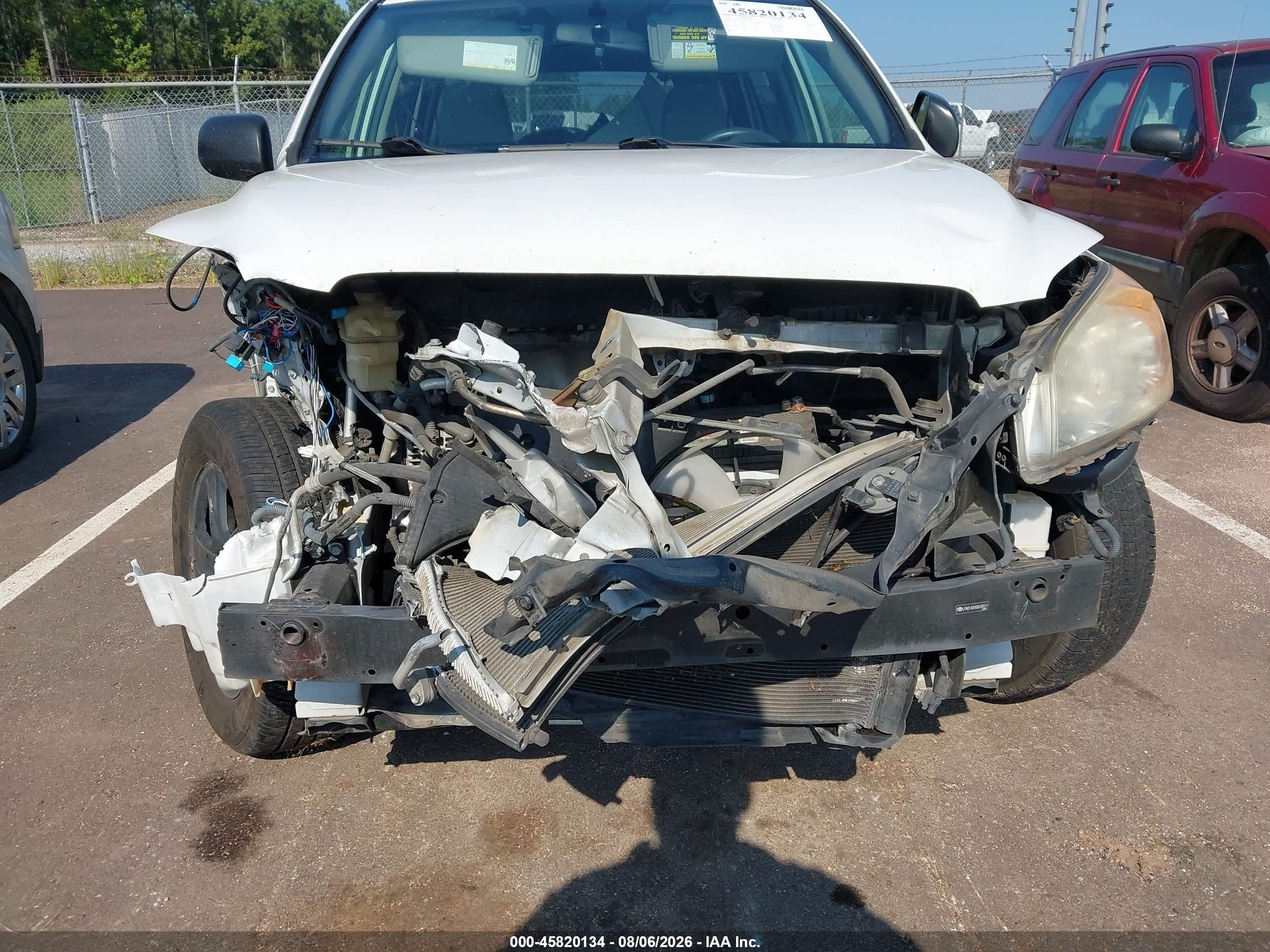 2011 Toyota Rav4   Белый vin: JTMZF4DVXB5035511