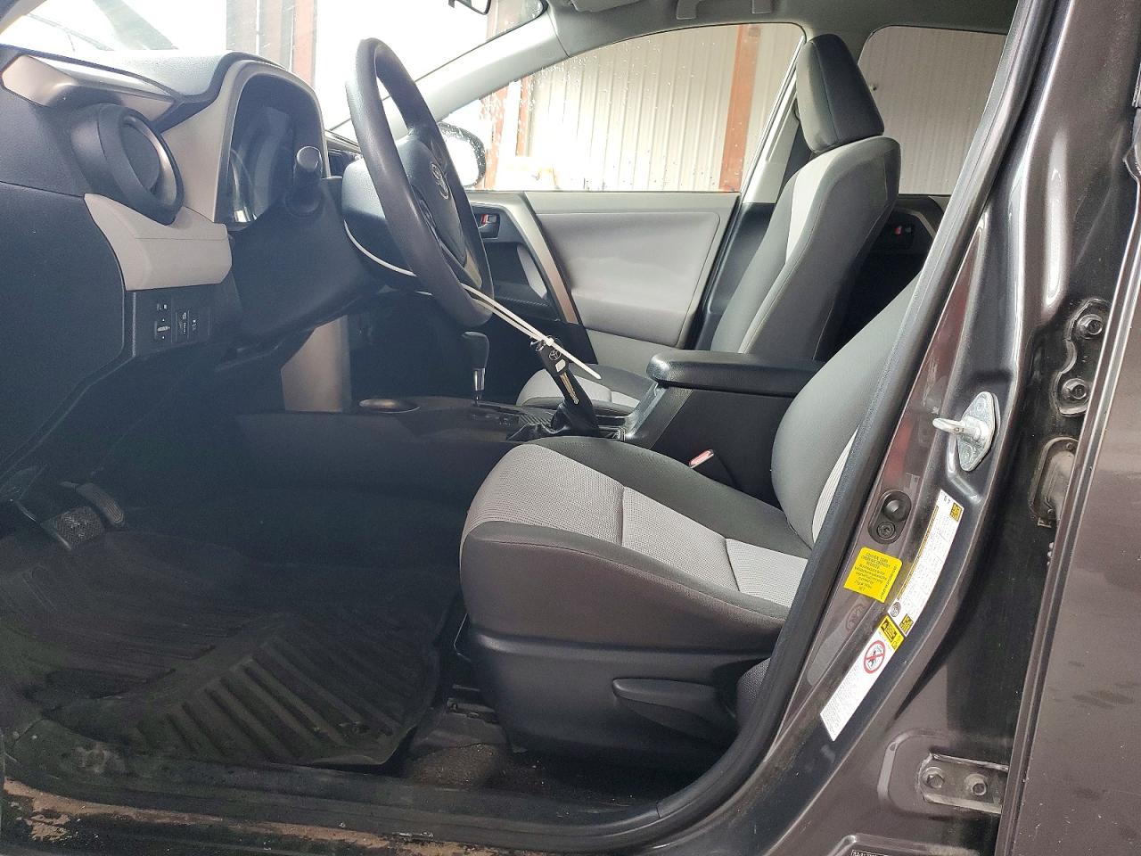 2013 Toyota Rav4 Le Gray vin: JTMZFREV0D5016691