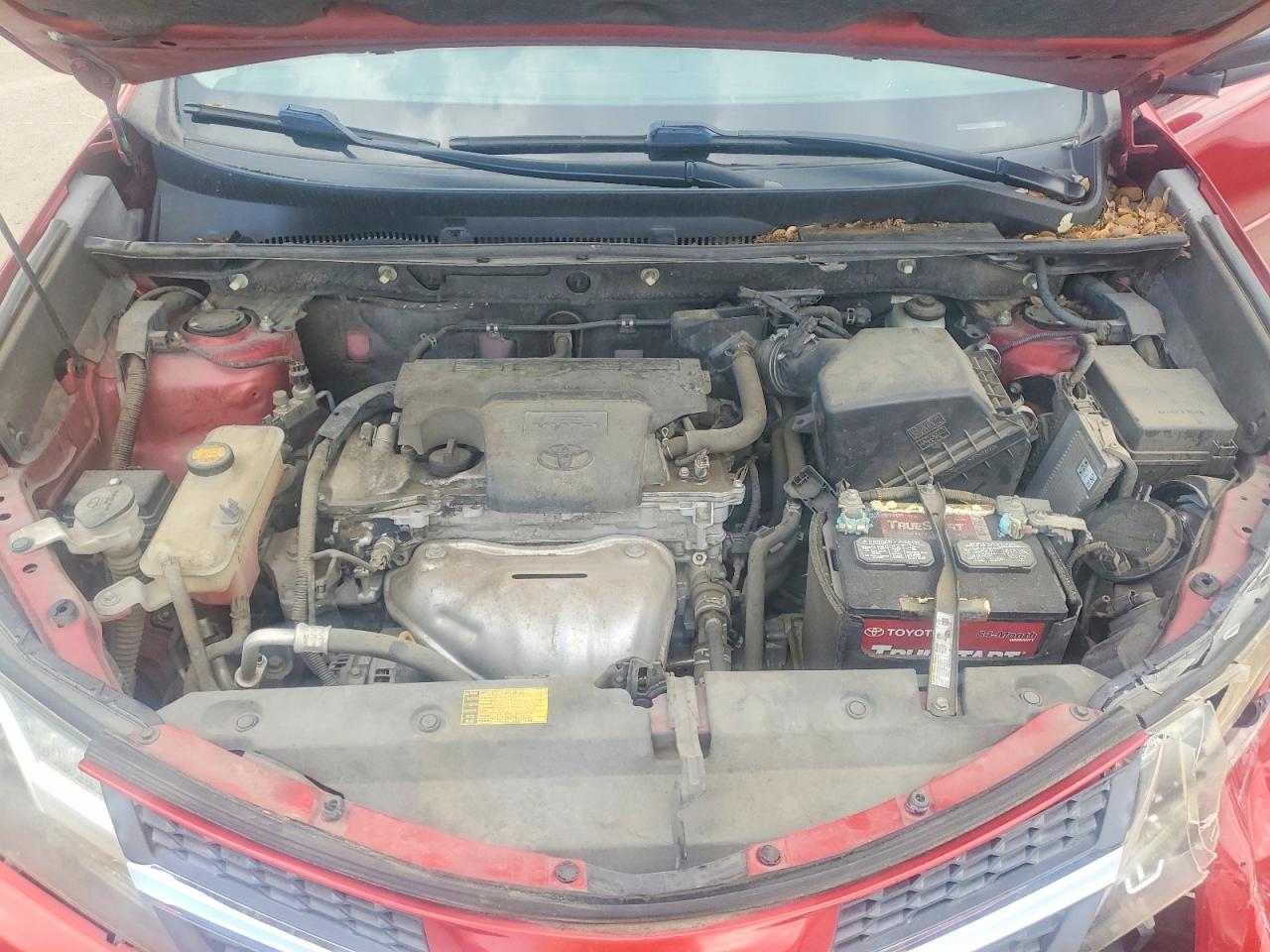 2014 Toyota Rav4 Le Red vin: JTMZFREV0ED031280