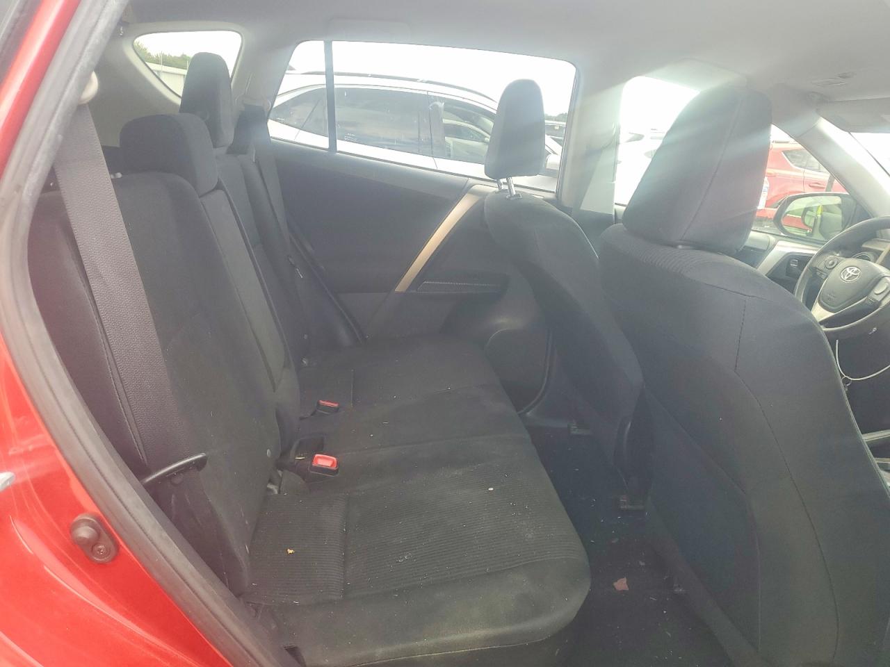 2014 Toyota Rav4 Le Red vin: JTMZFREV0ED031280