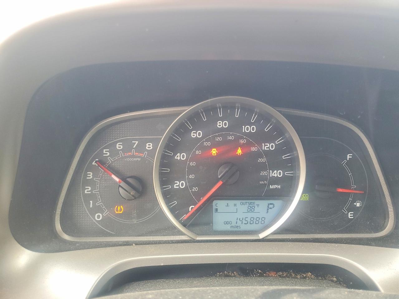 2014 Toyota Rav4 Le Red vin: JTMZFREV0ED031280