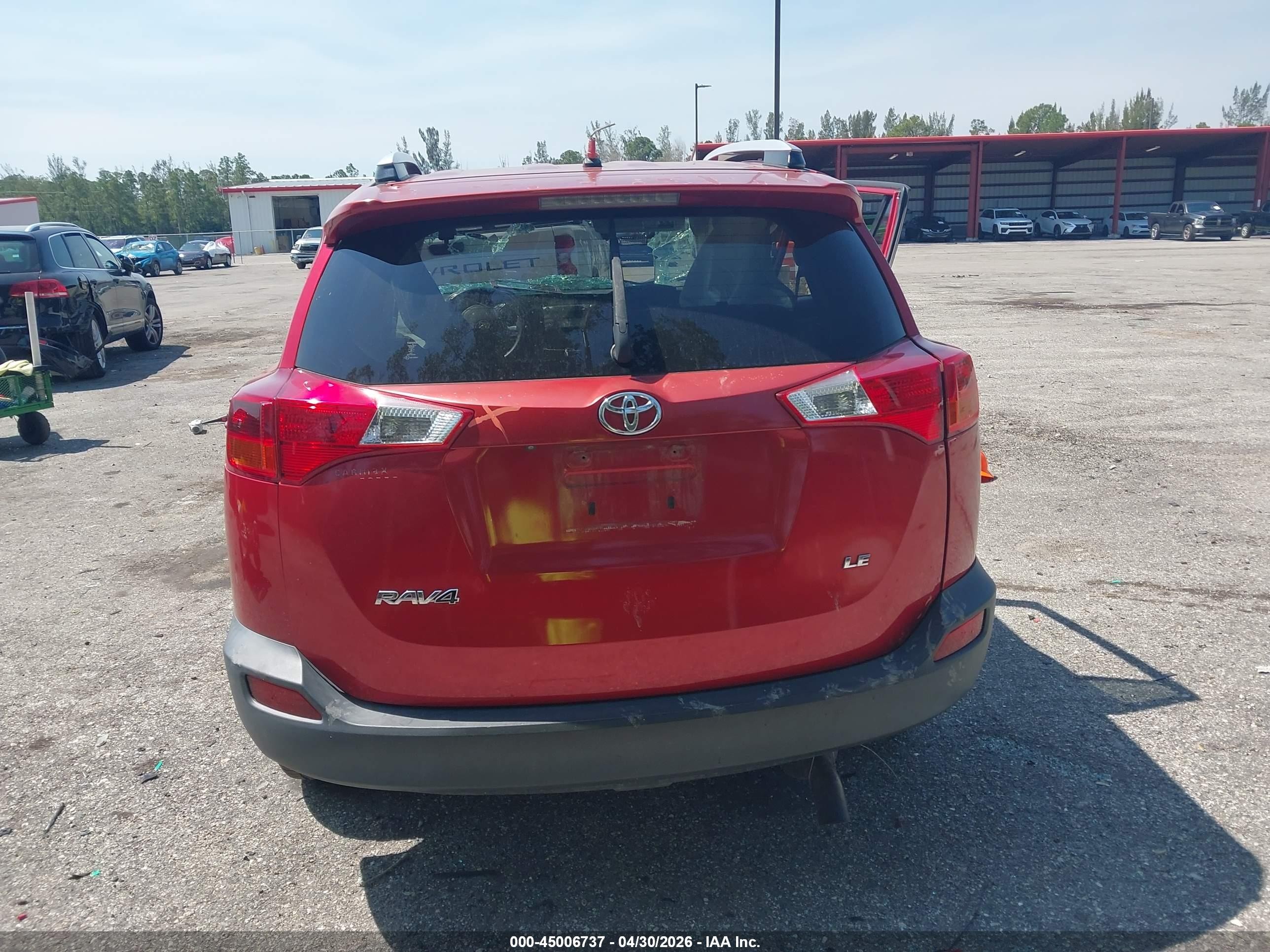 2014 Toyota Rav4 Le Red vin: JTMZFREV0EJ004761