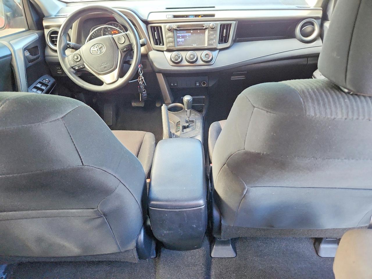 2014 Toyota Rav4 Le Red vin: JTMZFREV0EJ011189