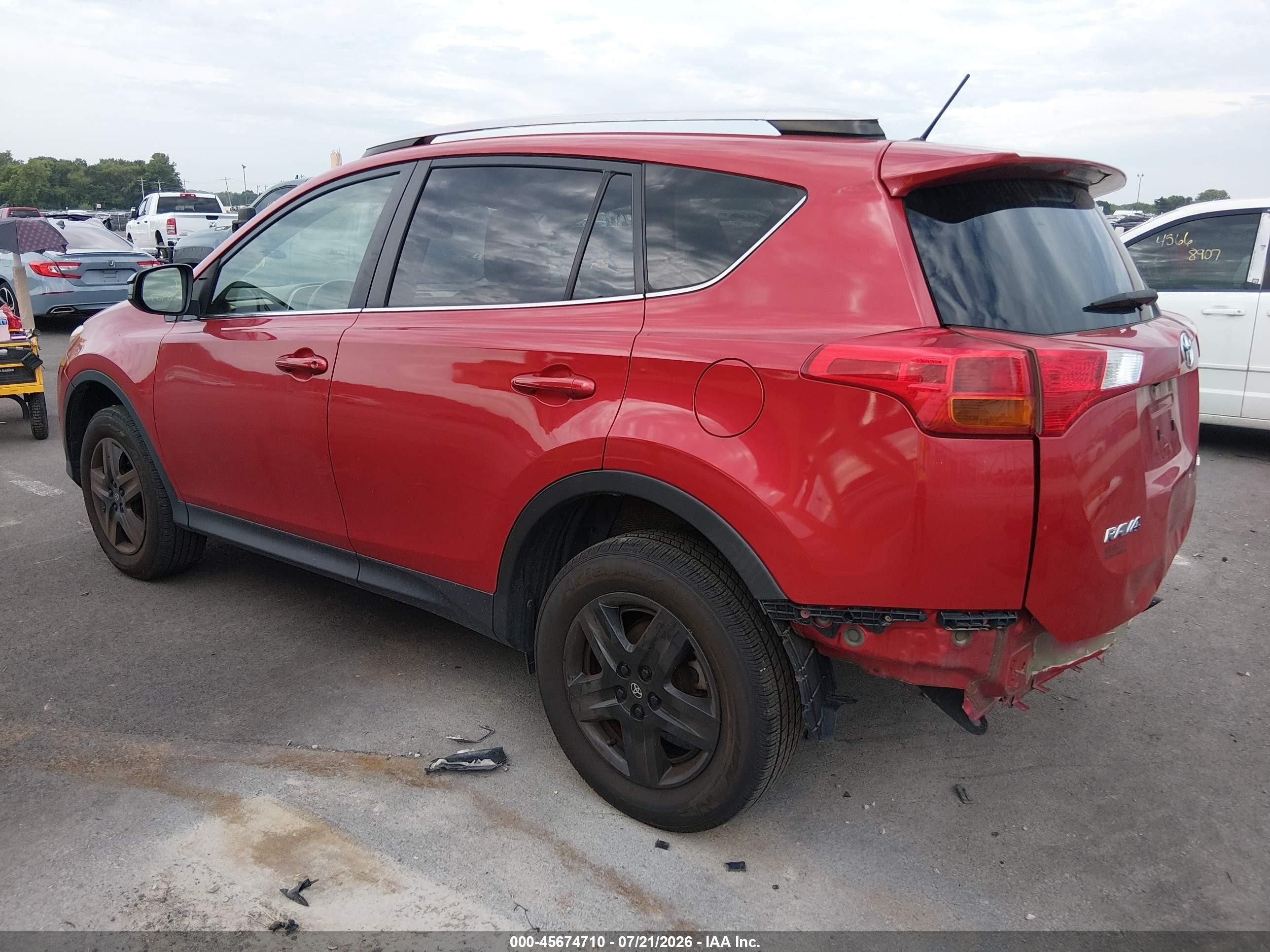 2014 Toyota Rav4 Le Red vin: JTMZFREV0EJ012732