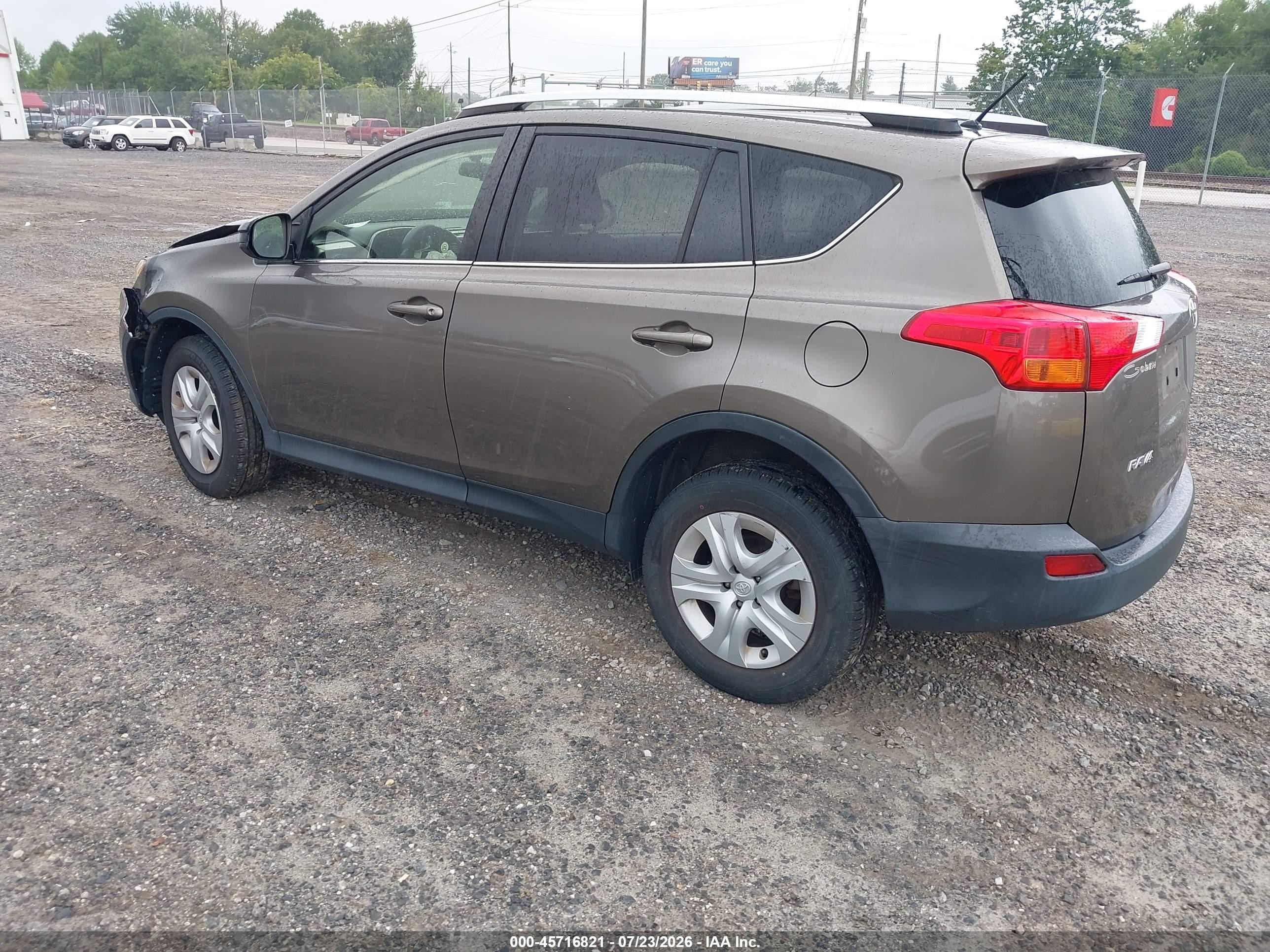 2015 Toyota Rav4 Le Gray vin: JTMZFREV0FD073515