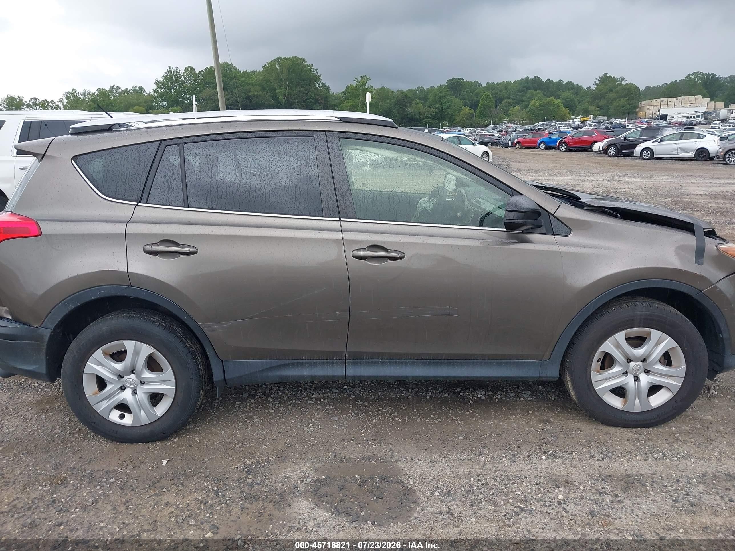 2015 Toyota Rav4 Le Gray vin: JTMZFREV0FD073515