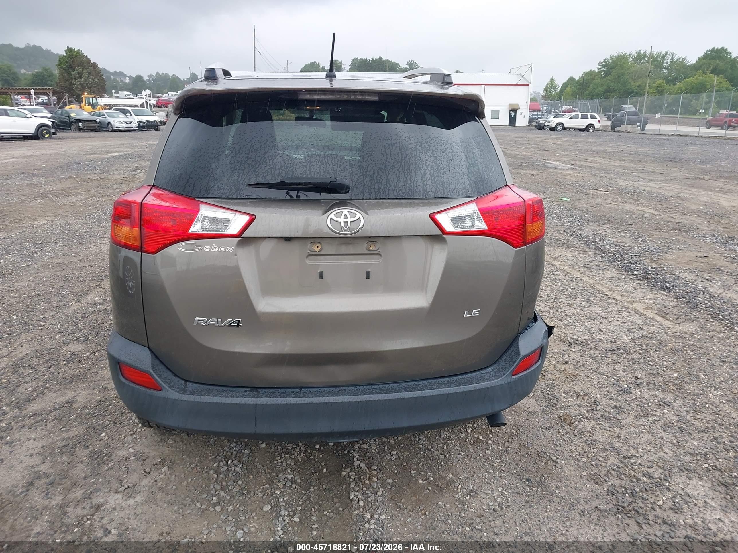 2015 Toyota Rav4 Le Gray vin: JTMZFREV0FD073515