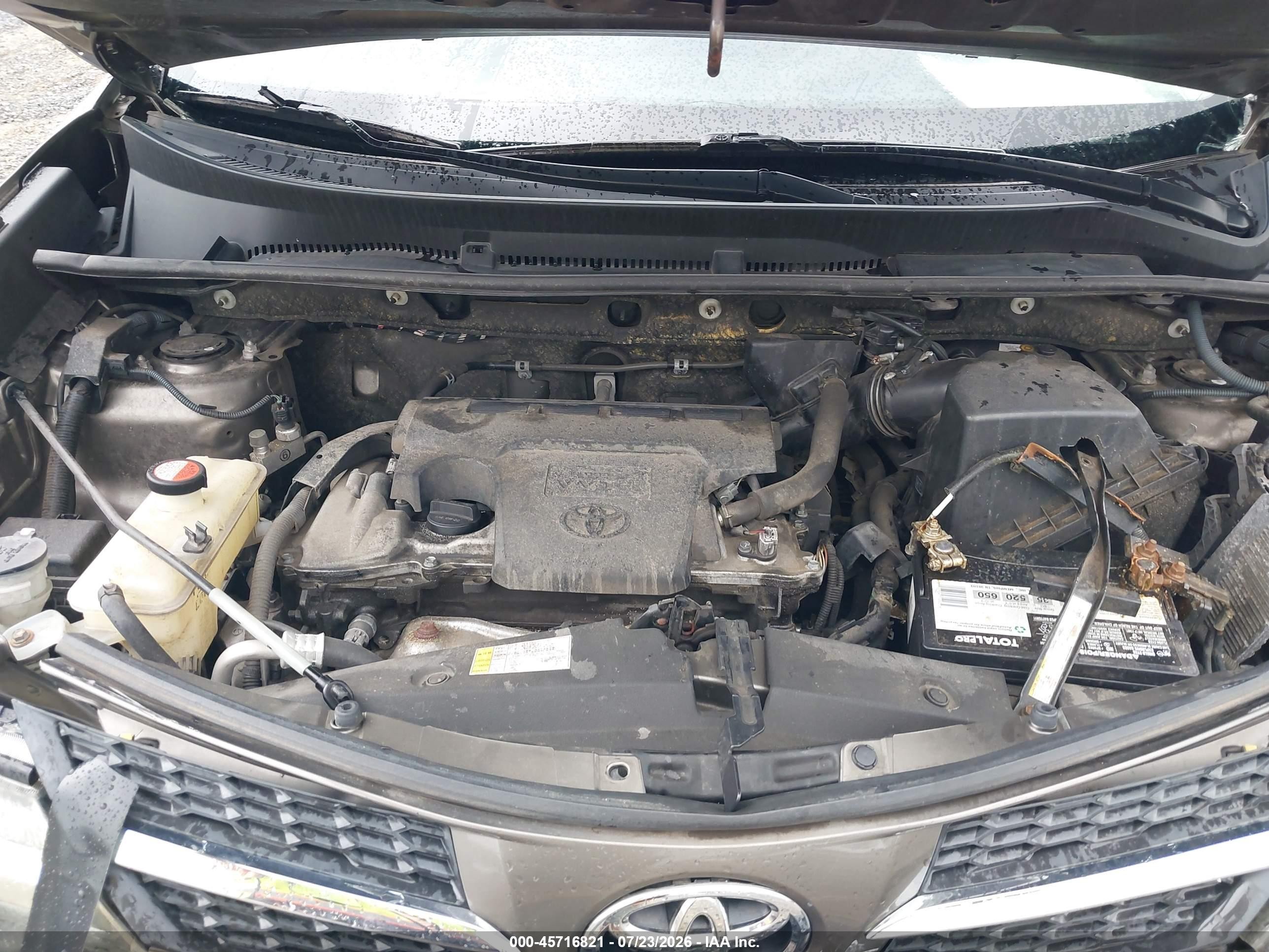 2015 Toyota Rav4 Le Gray vin: JTMZFREV0FD073515