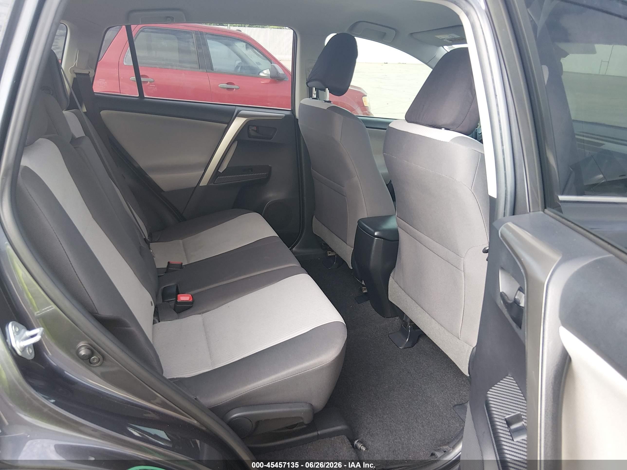 2015 Toyota Rav4 Le Серый vin: JTMZFREV0FJ025773