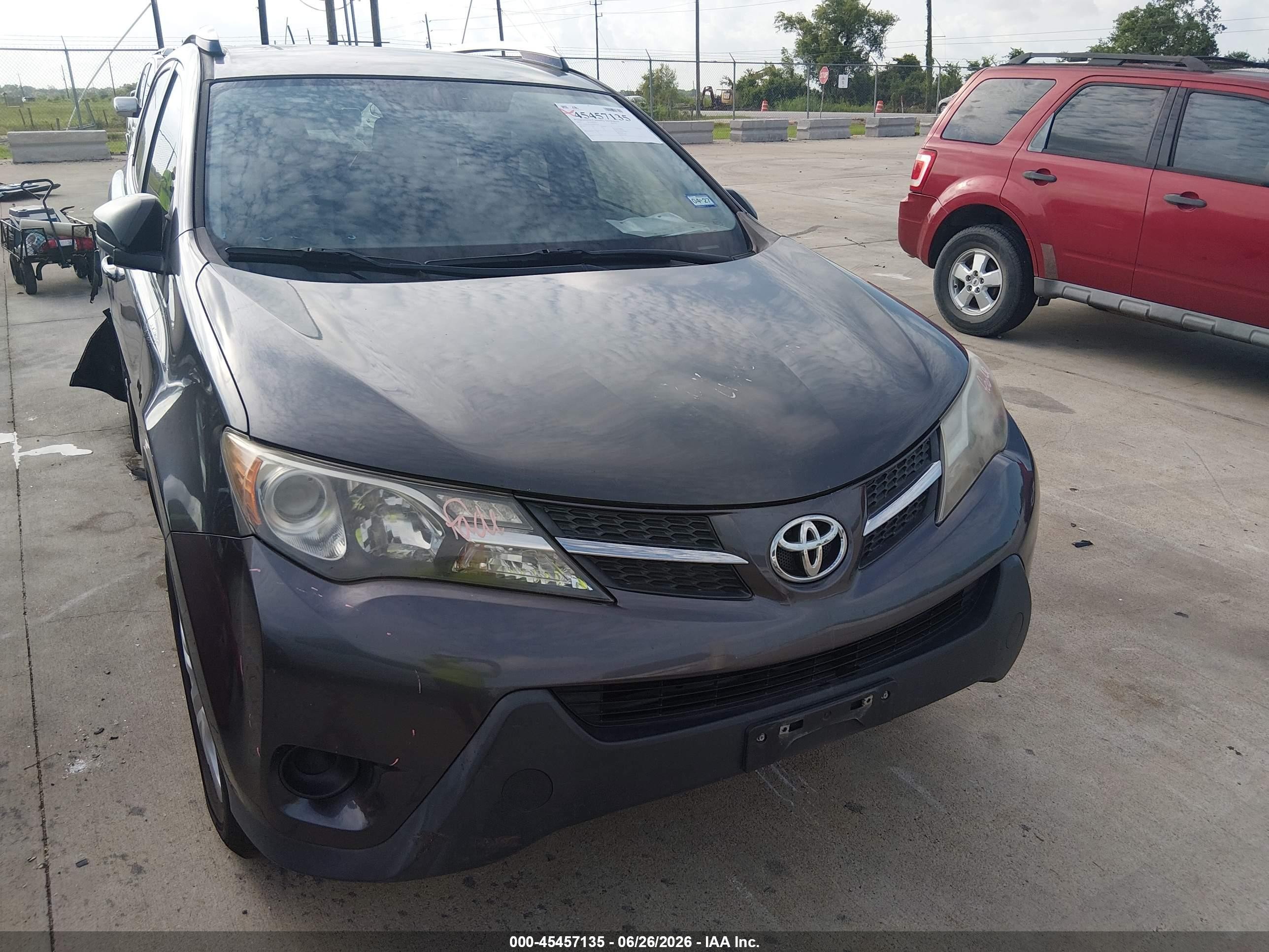 2015 Toyota Rav4 Le Серый vin: JTMZFREV0FJ025773