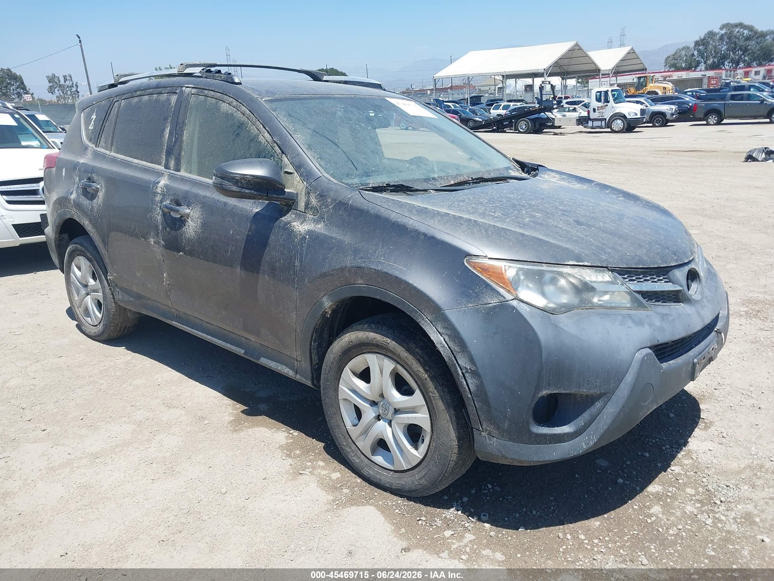 2015 Toyota Rav4 Le Gray vin: JTMZFREV0FJ036062