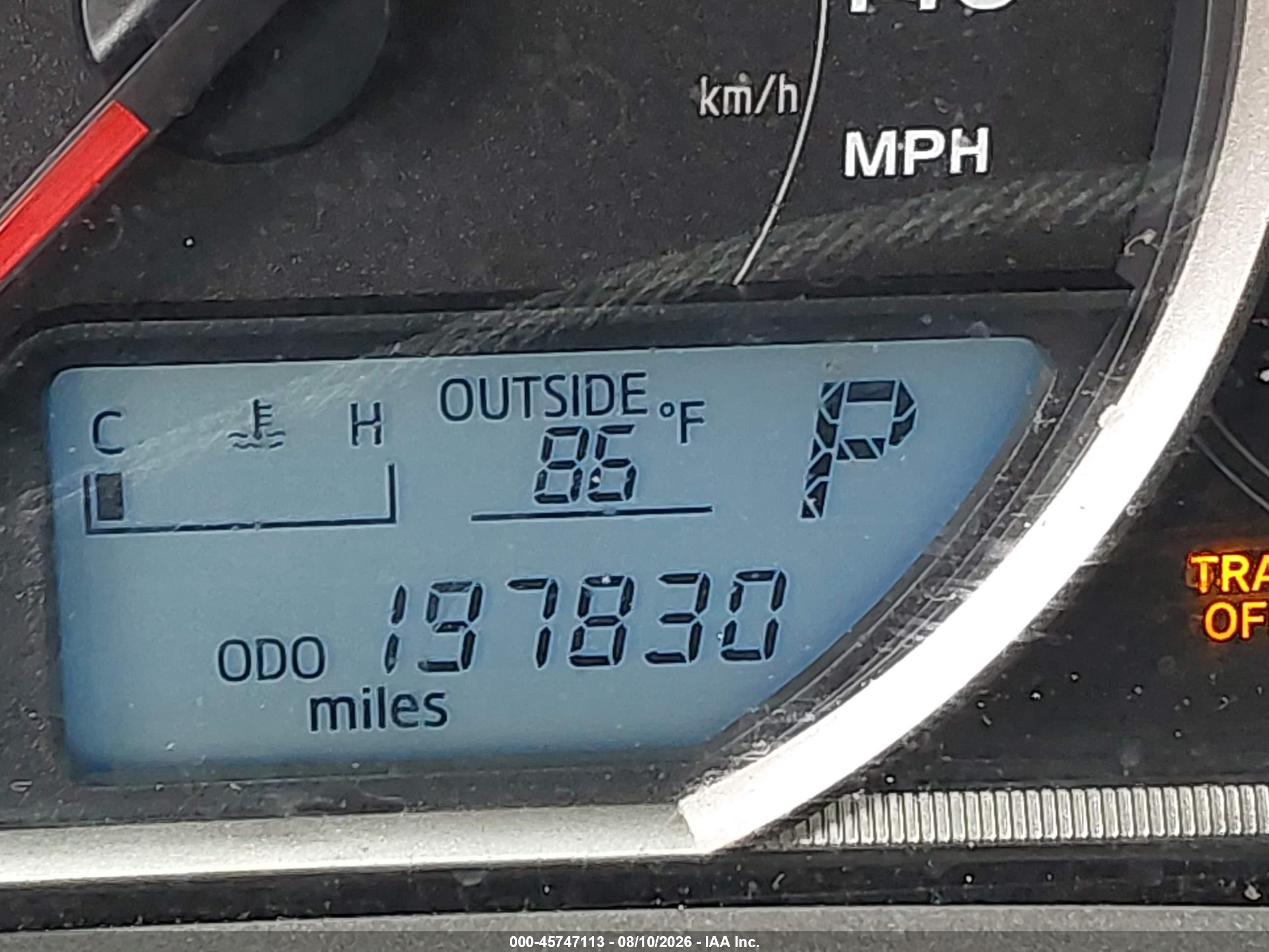 2015 Toyota Rav4 Le White vin: JTMZFREV0FJ051581