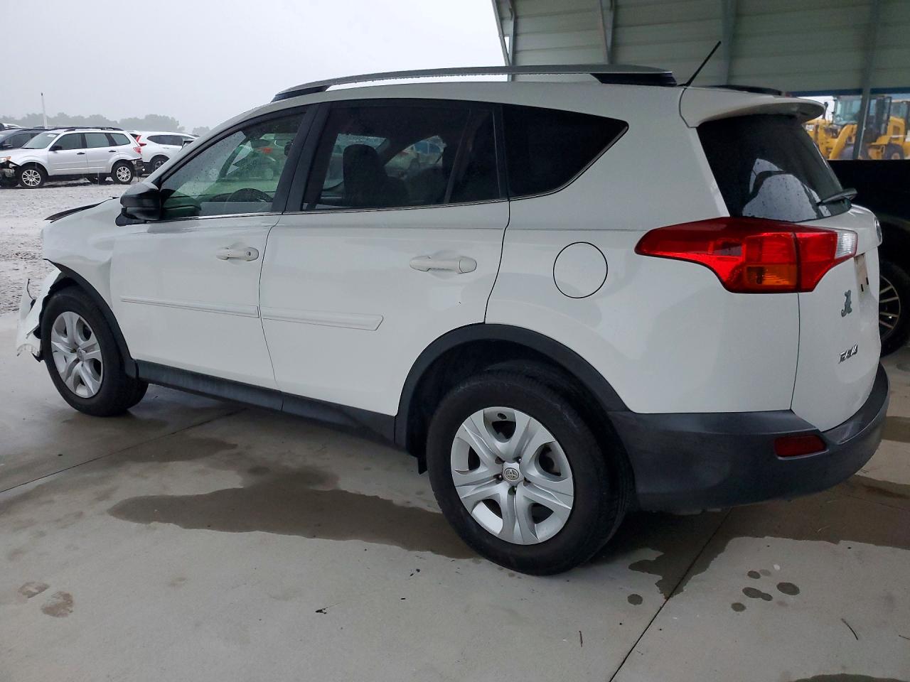 2015 Toyota Rav4 White vin: JTMZFREV0FJ055341
