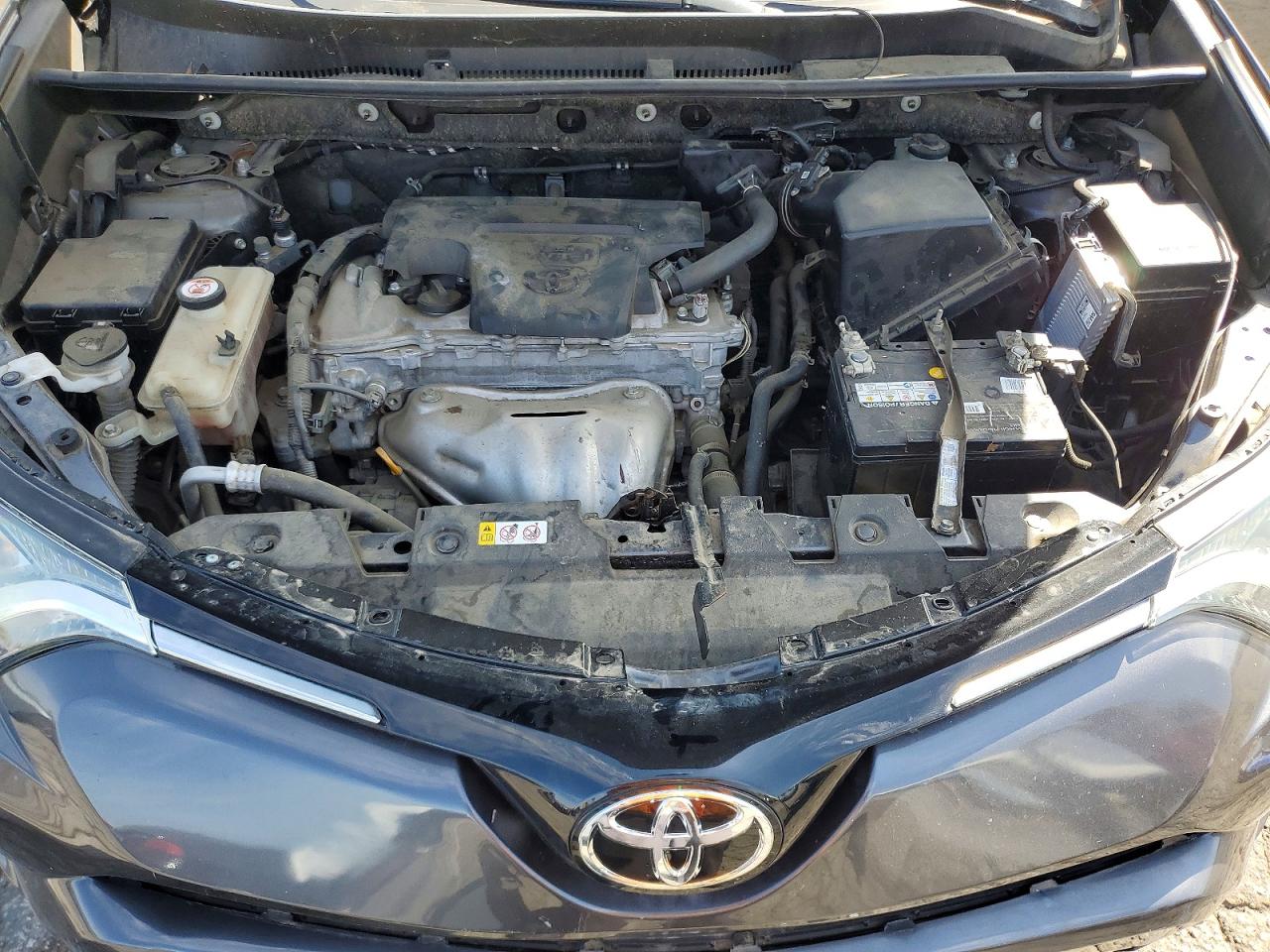 2018 Toyota Rav4 Gray vin: JTMZFREV0JJ742540