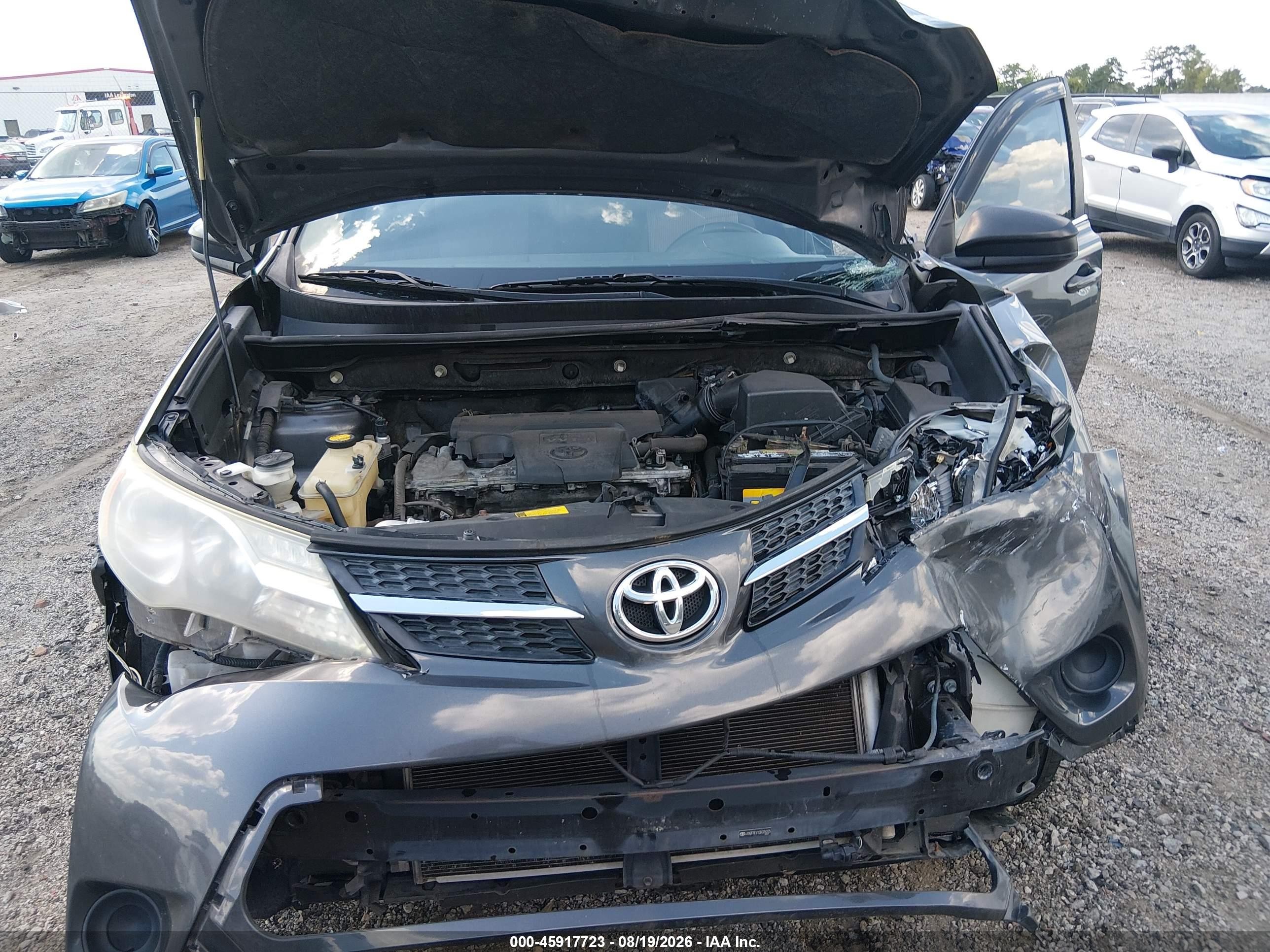 2013 Toyota Rav4 Le Gray vin: JTMZFREV1DD024255