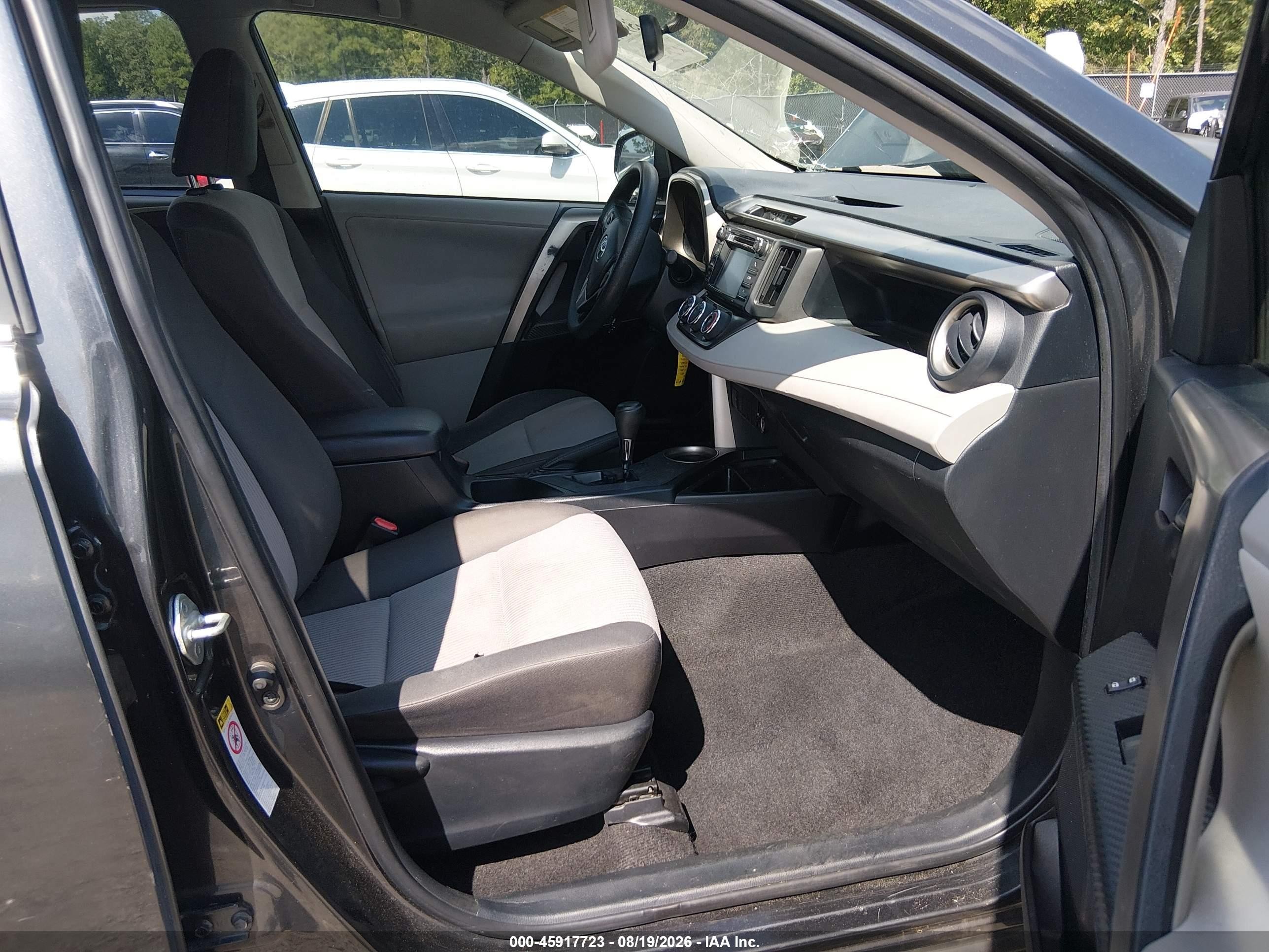 2013 Toyota Rav4 Le Gray vin: JTMZFREV1DD024255