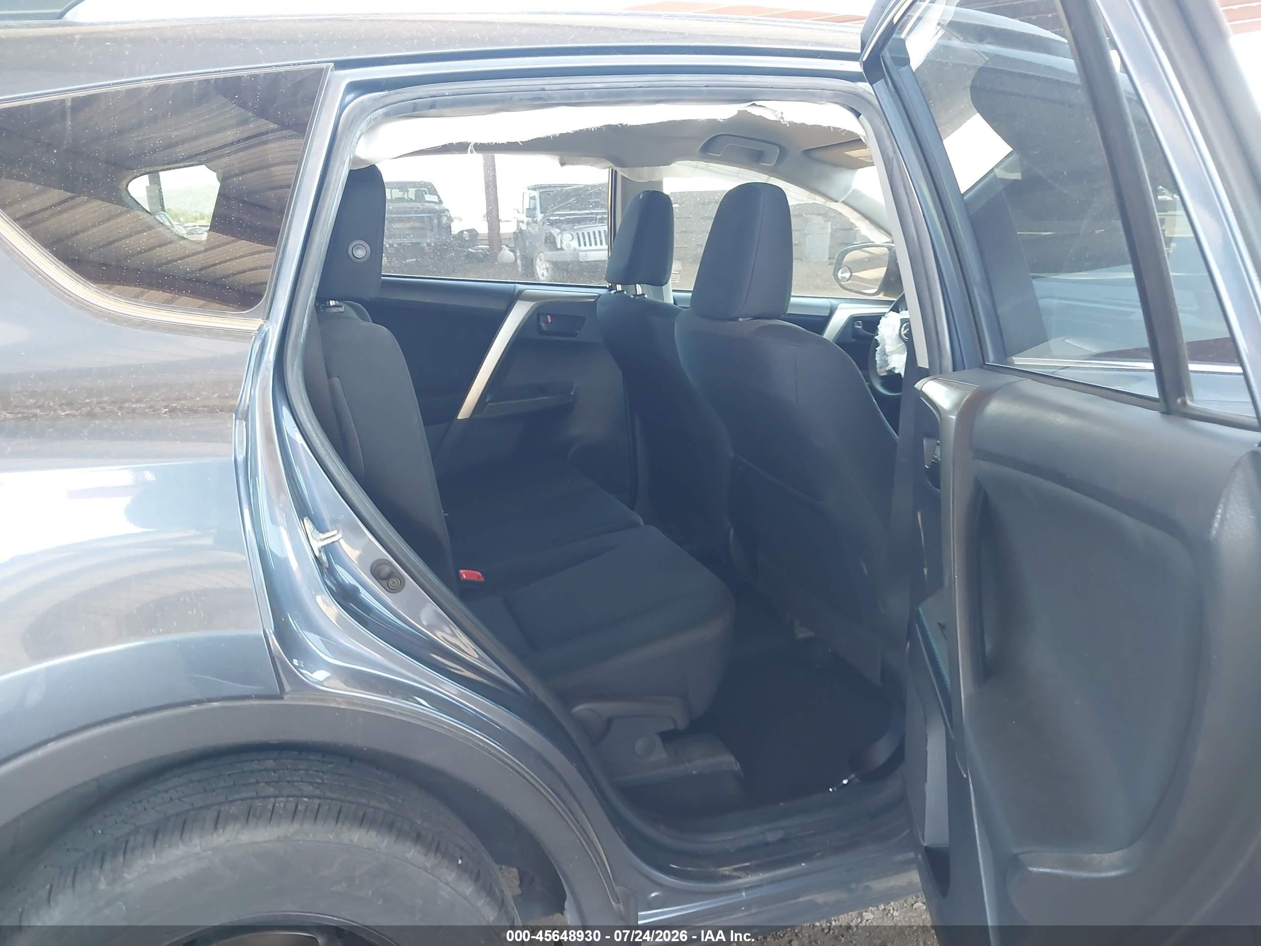 2014 Toyota Rav4 Le Gray vin: JTMZFREV1ED034530