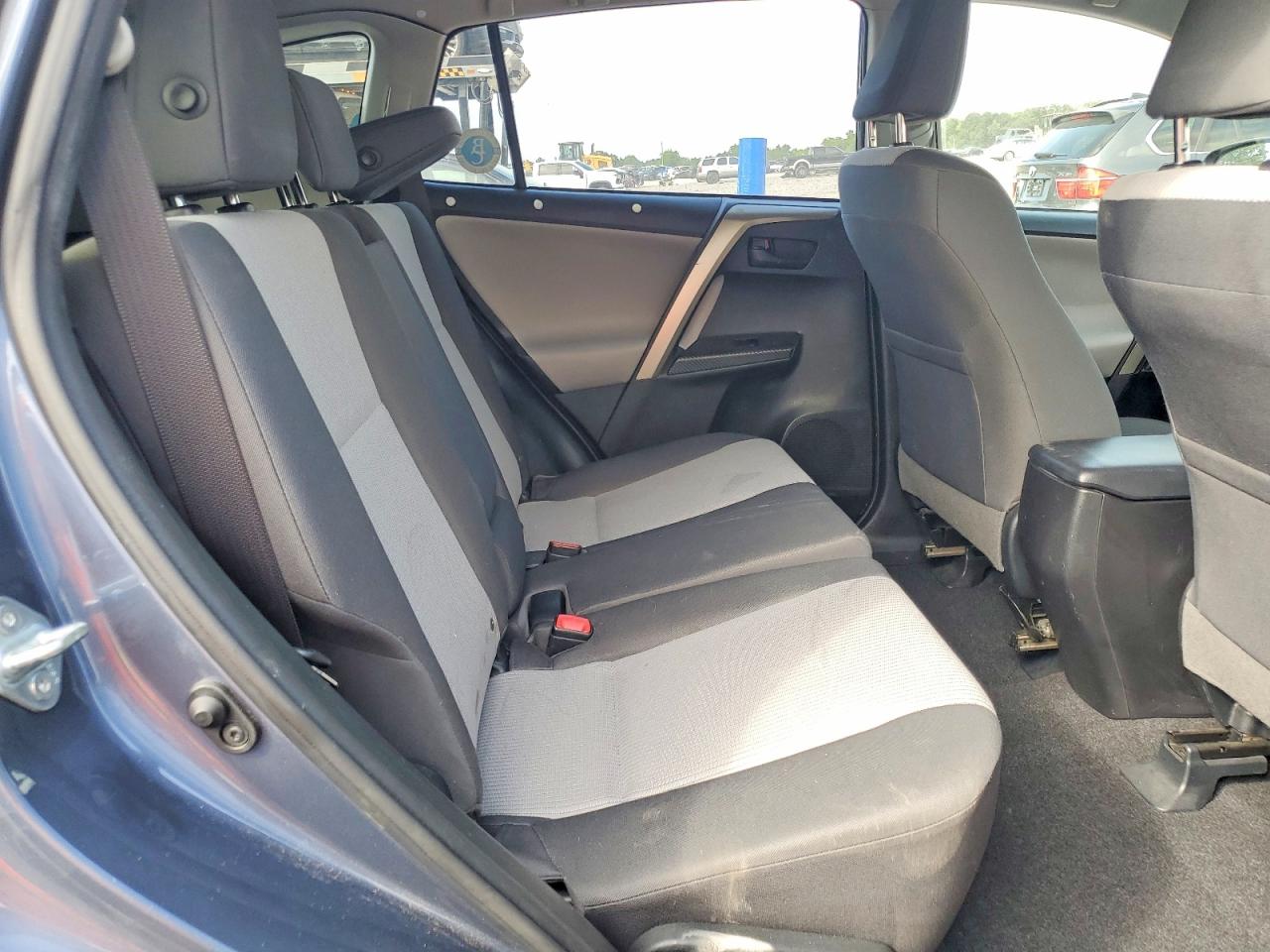 2014 Toyota Rav4 Le Blue vin: JTMZFREV1ED037881