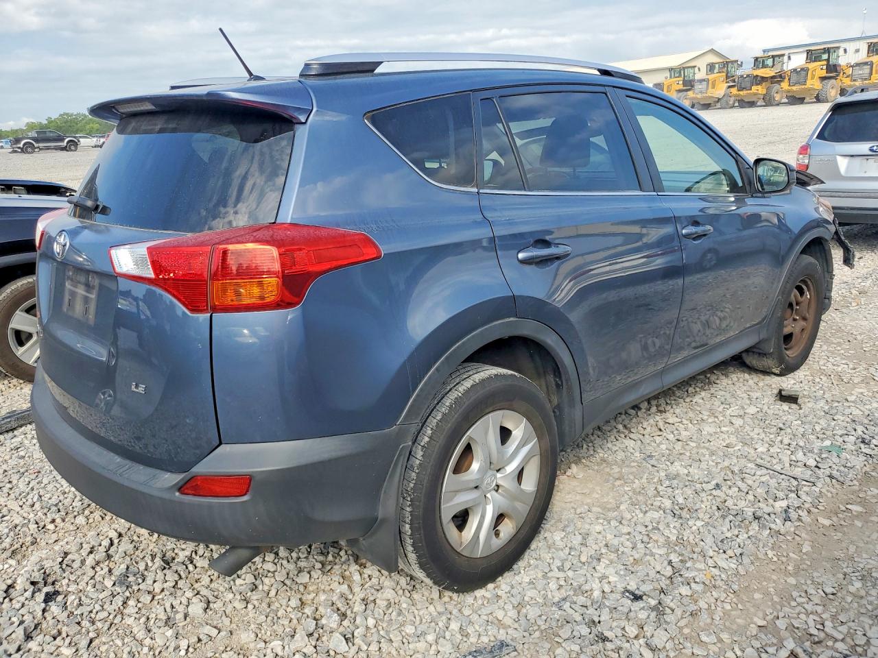 2014 Toyota Rav4 Le Blue vin: JTMZFREV1ED037881