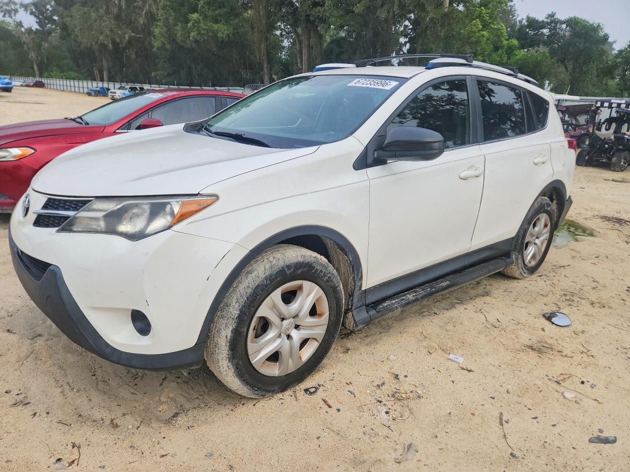2014 Toyota Rav4 Le Белый vin: JTMZFREV1EJ009130