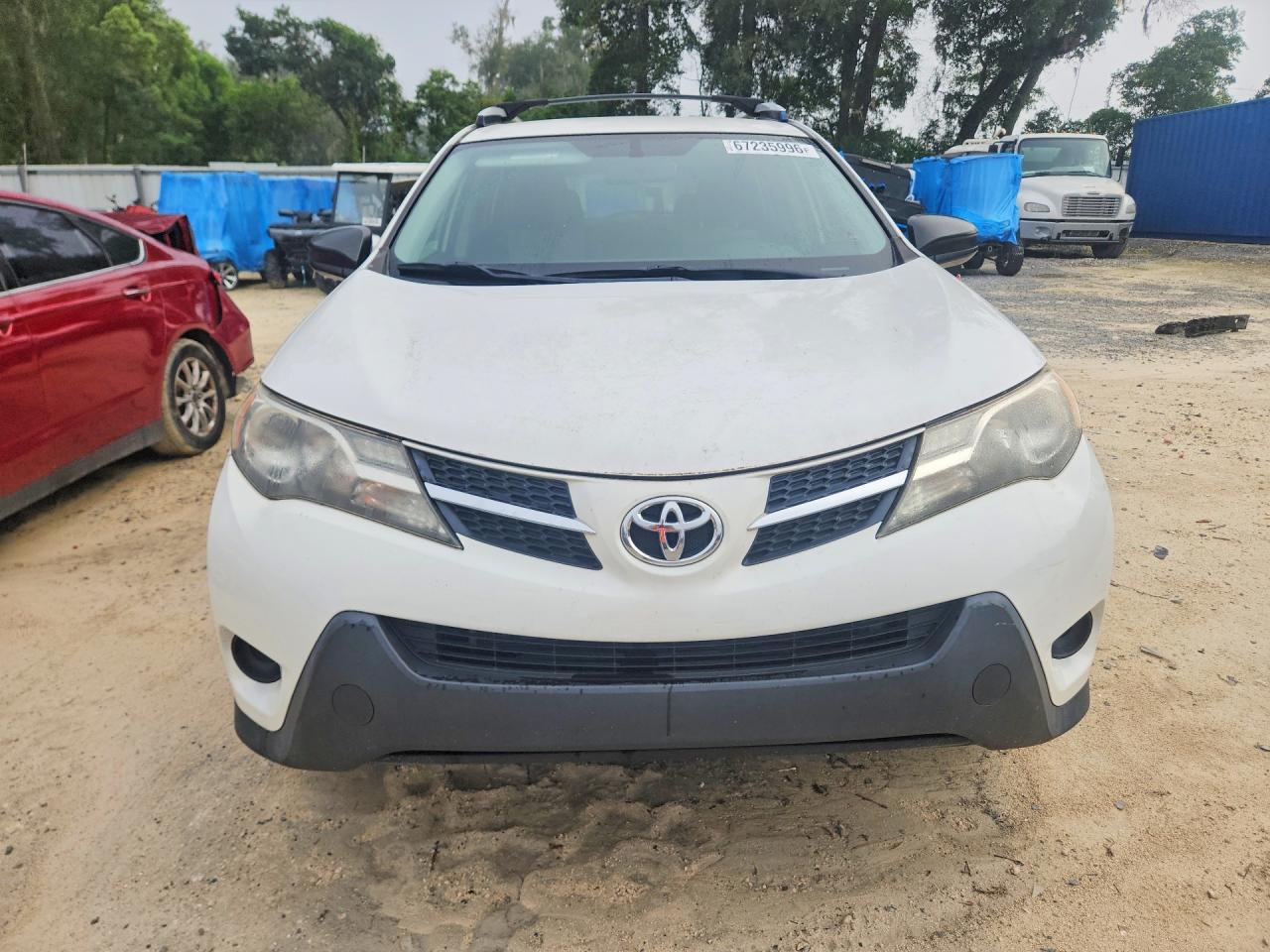 2014 Toyota Rav4 Le Белый vin: JTMZFREV1EJ009130