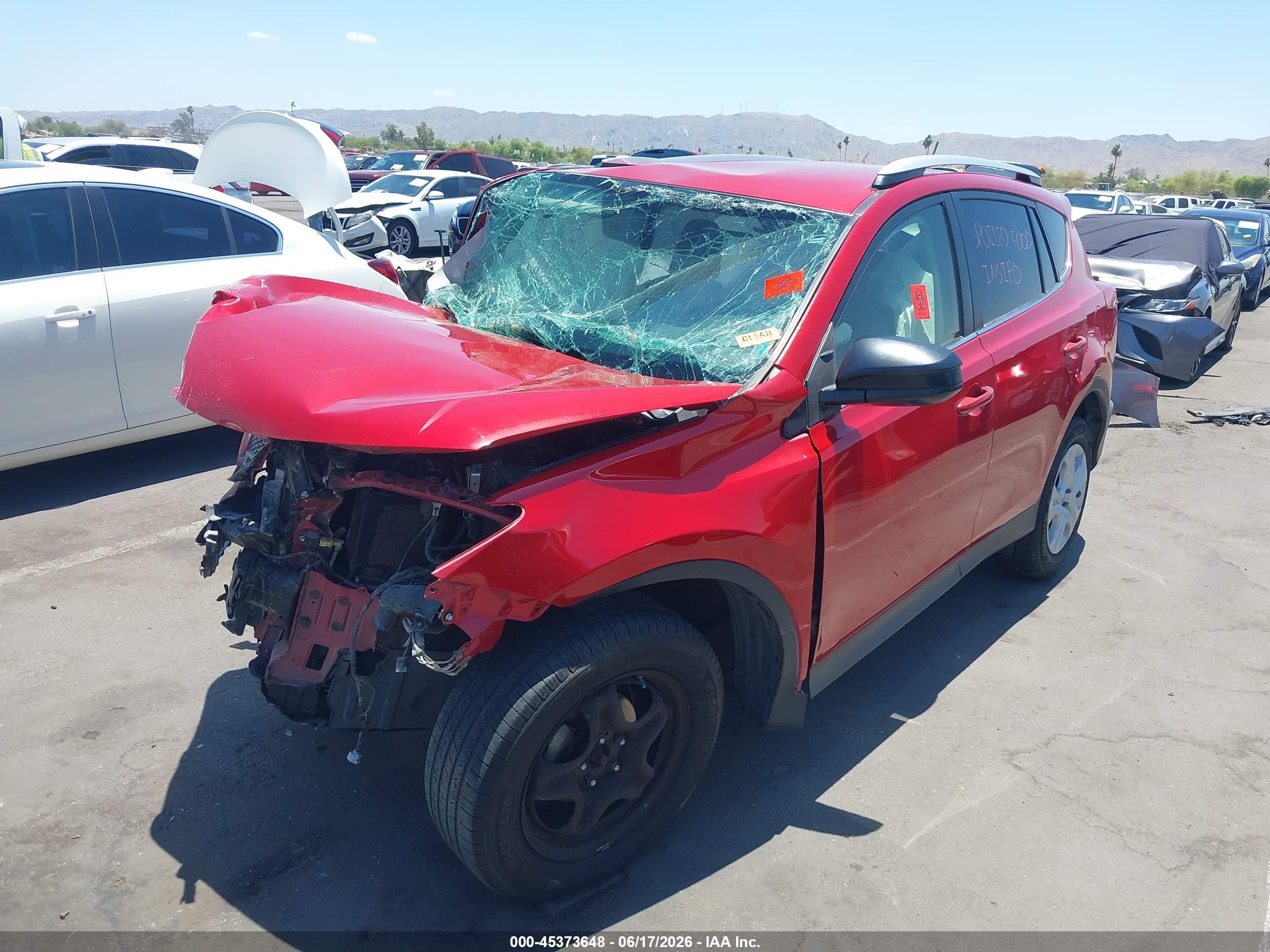 2014 Toyota Rav4 Le Red vin: JTMZFREV1EJ017941
