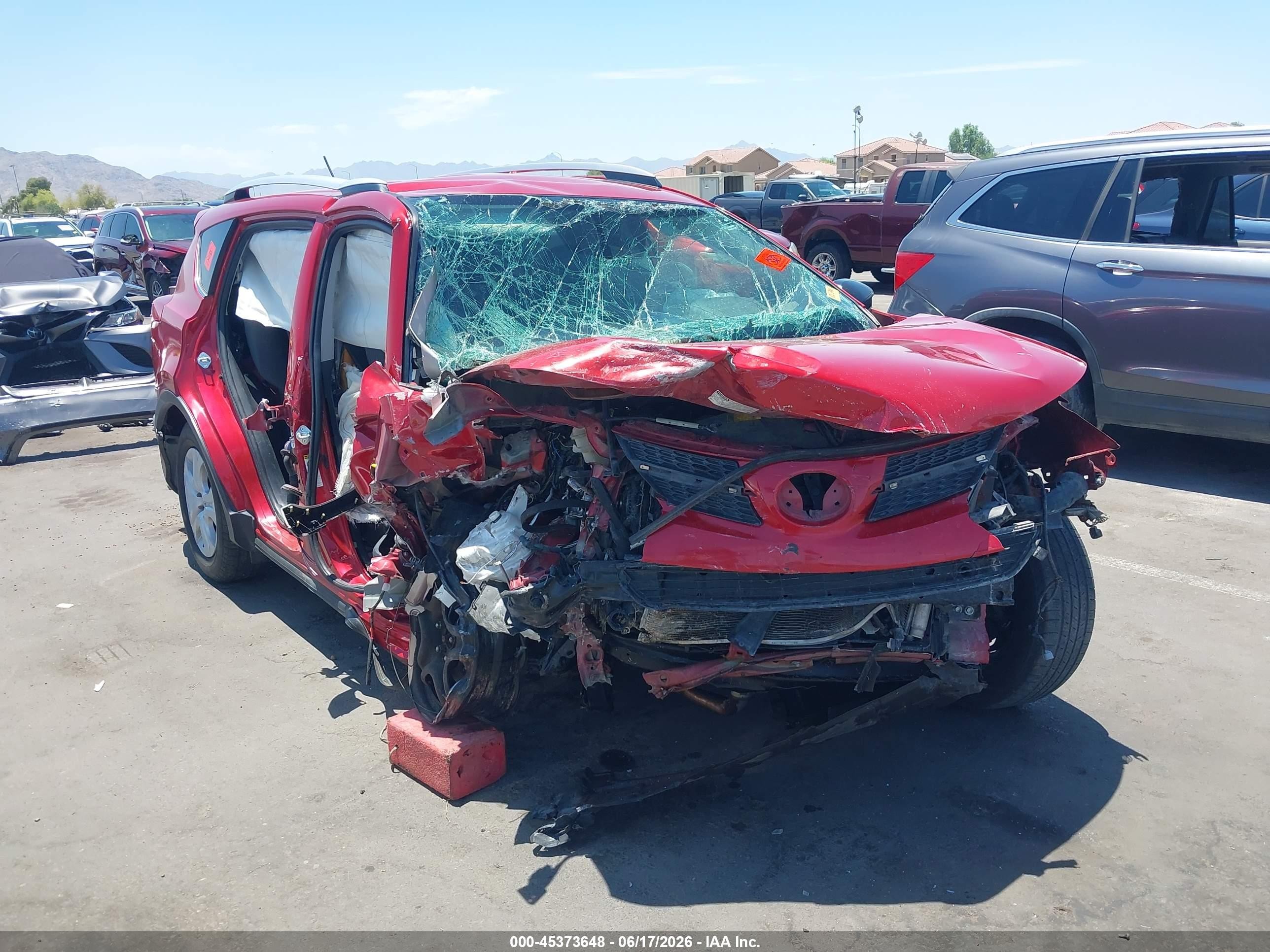 2014 Toyota Rav4 Le Red vin: JTMZFREV1EJ017941